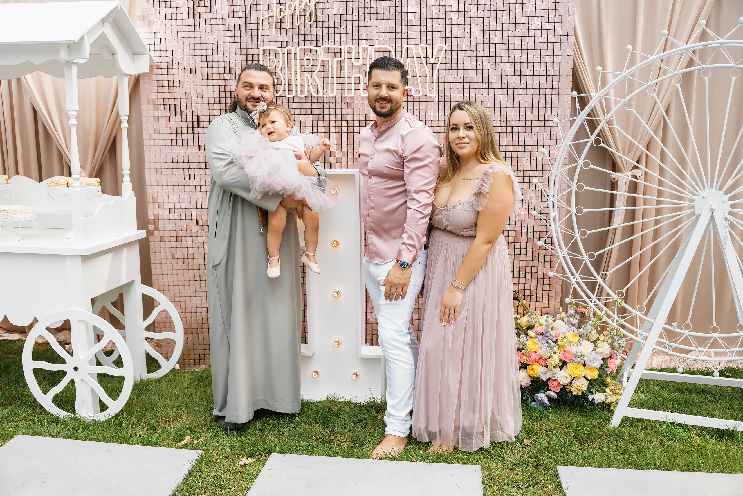 07.25.2021 First birthday. Wedding family event photographer in Chicago Nick Yushevich