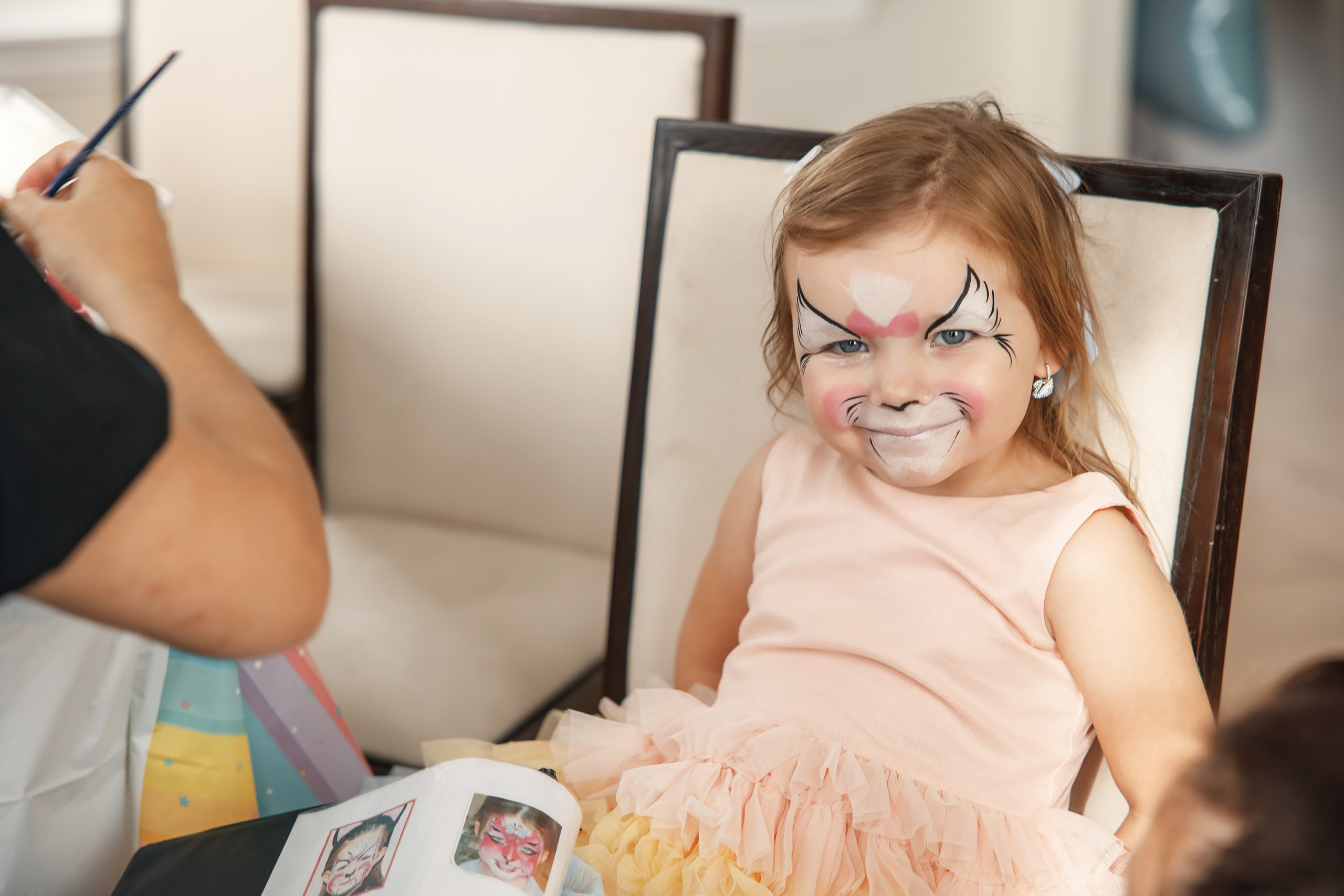 04.25.2021 Birthday. Wedding family event photographer in Chicago Nick Yushevich