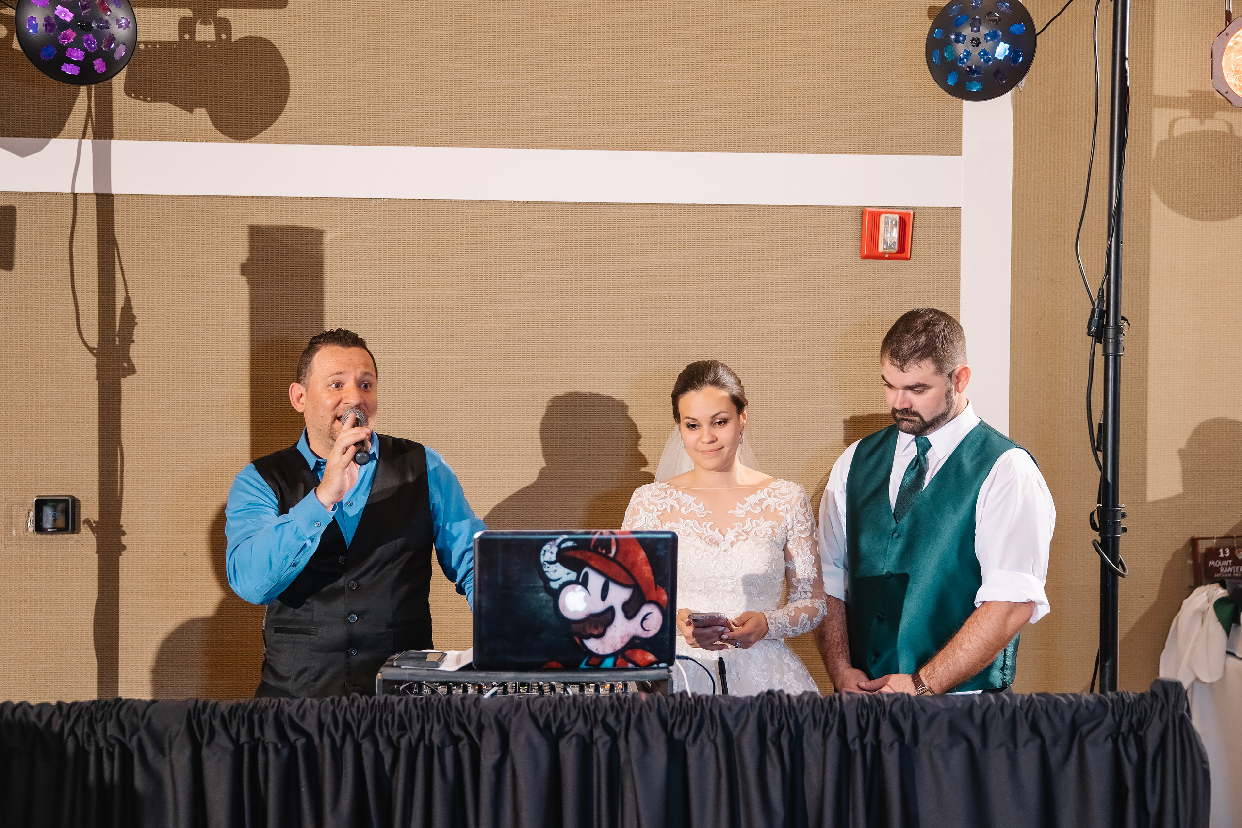 05.29.2021 Wedding. Wedding family event photographer in Chicago Nick Yushevich