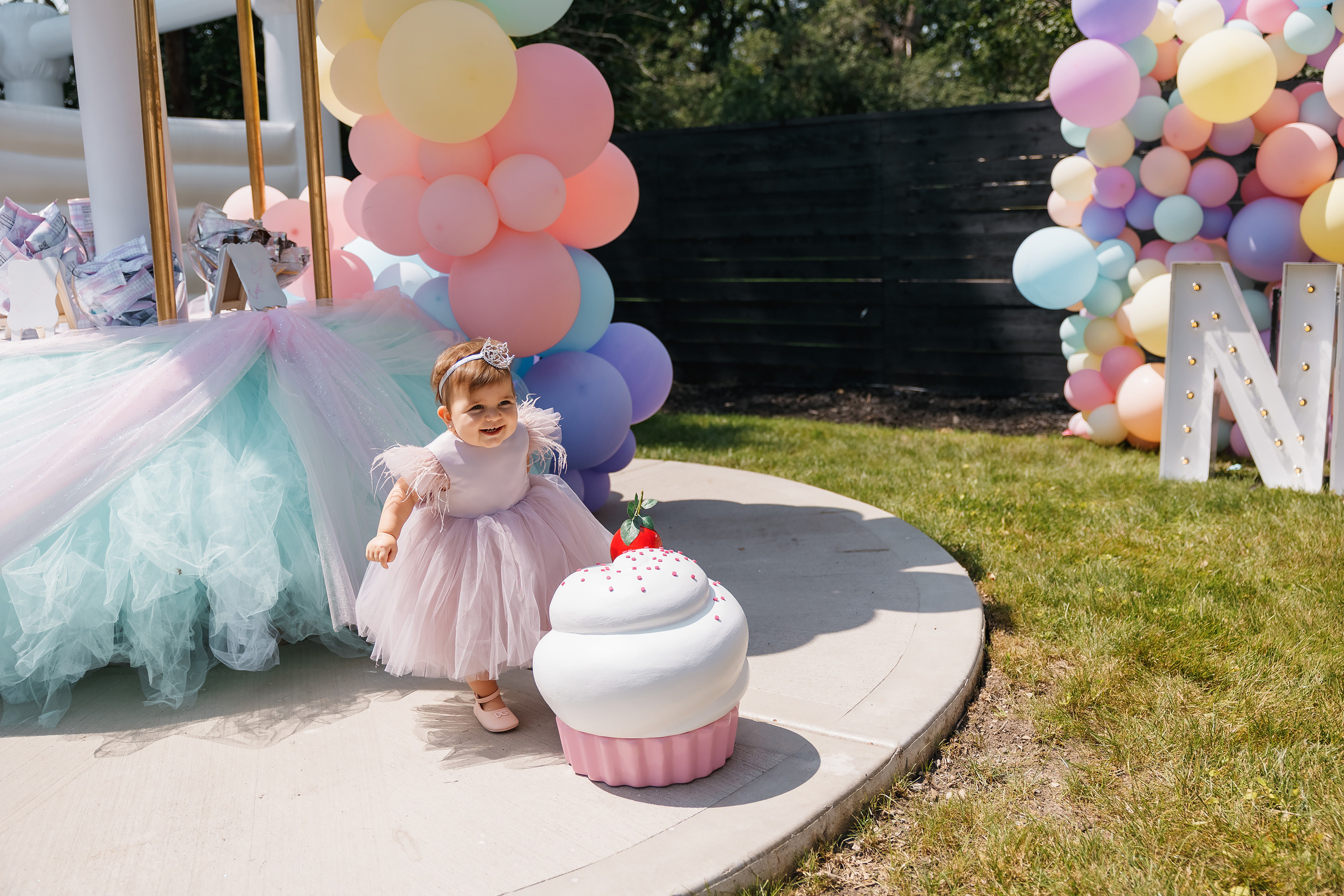 07.25.2021 First birthday. Wedding family event photographer in Chicago Nick Yushevich