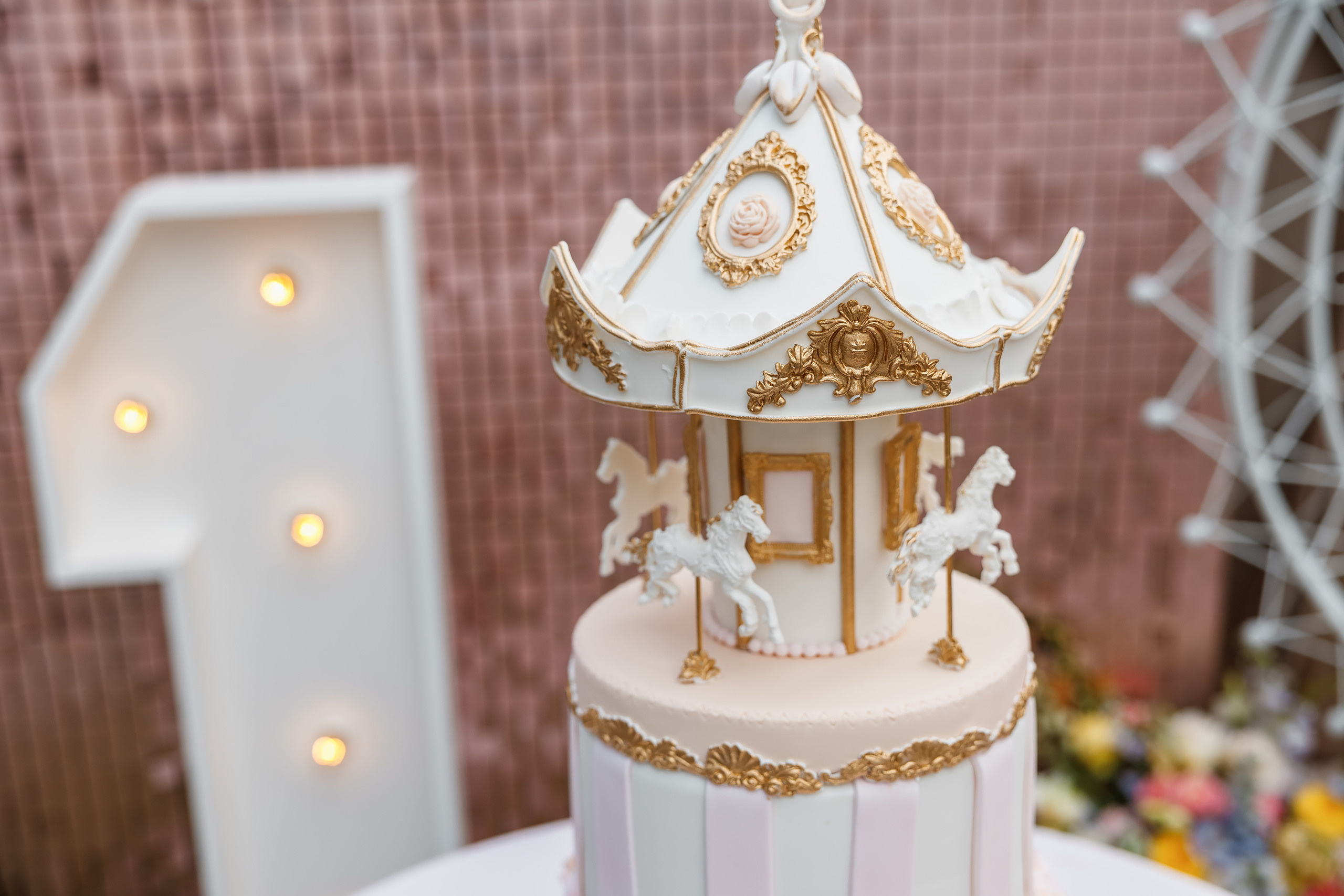 07.25.2021 First birthday. Wedding family event photographer in Chicago Nick Yushevich