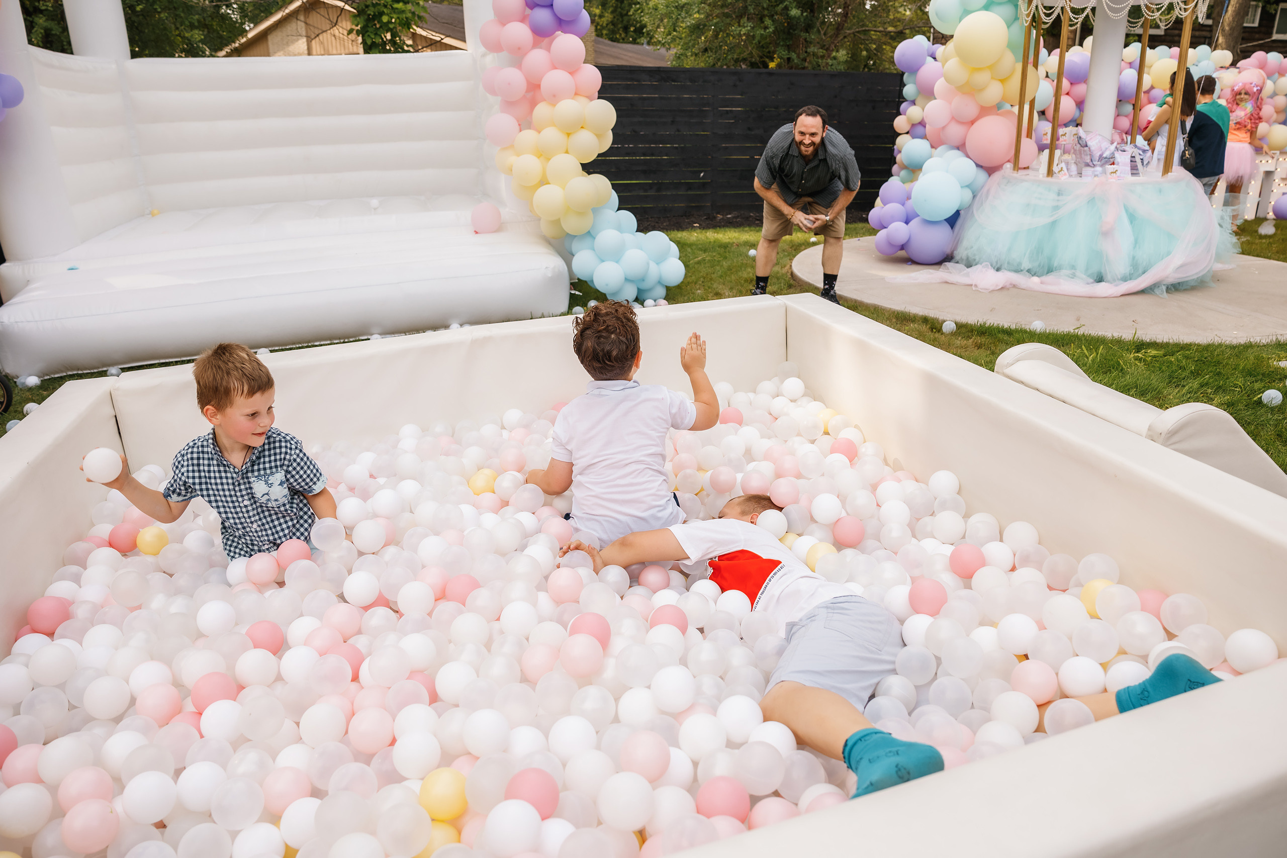 07.25.2021 First birthday. Wedding family event photographer in Chicago Nick Yushevich