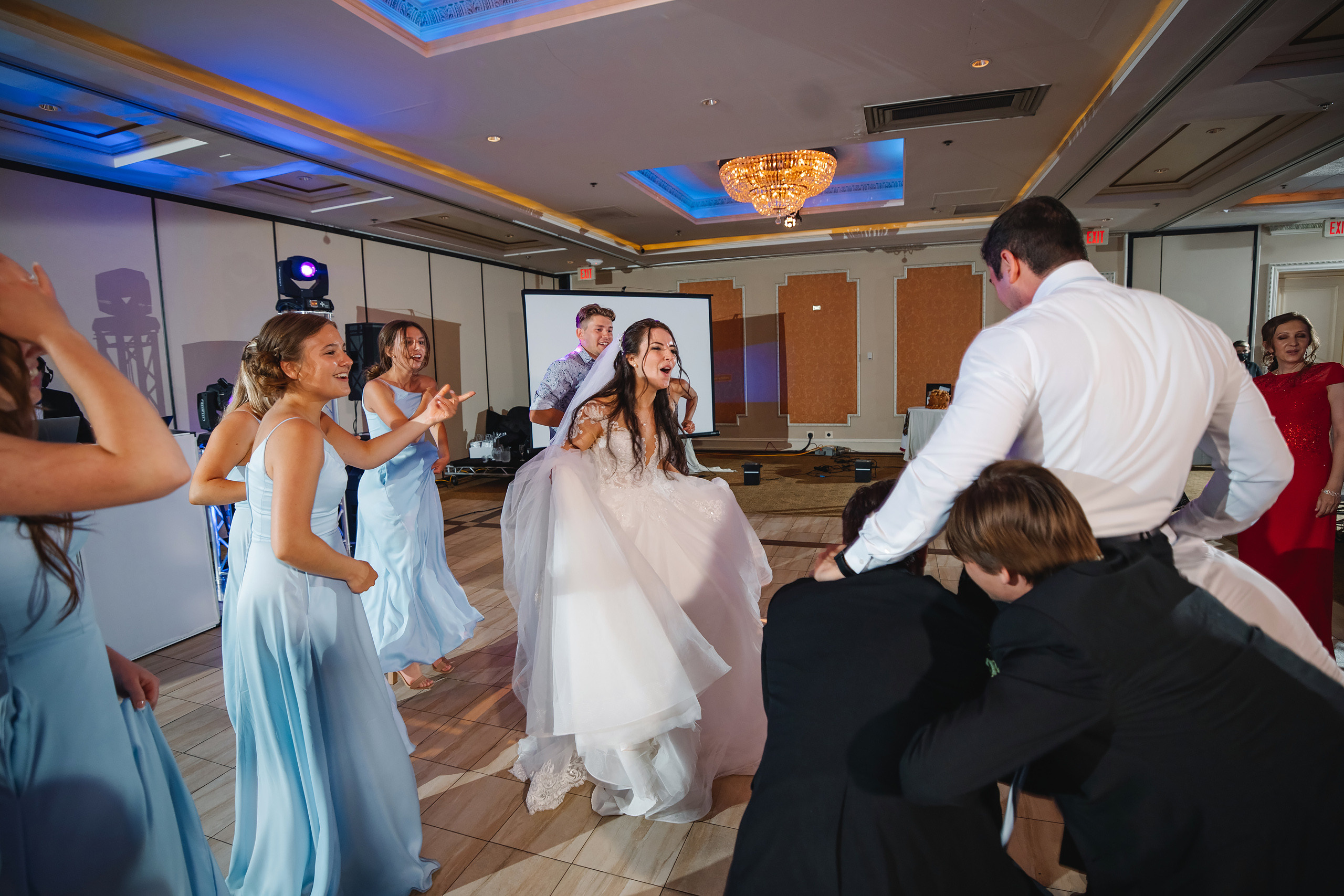 06.12.2021 Wedding. Wedding family event photographer in Chicago Nick Yushevich