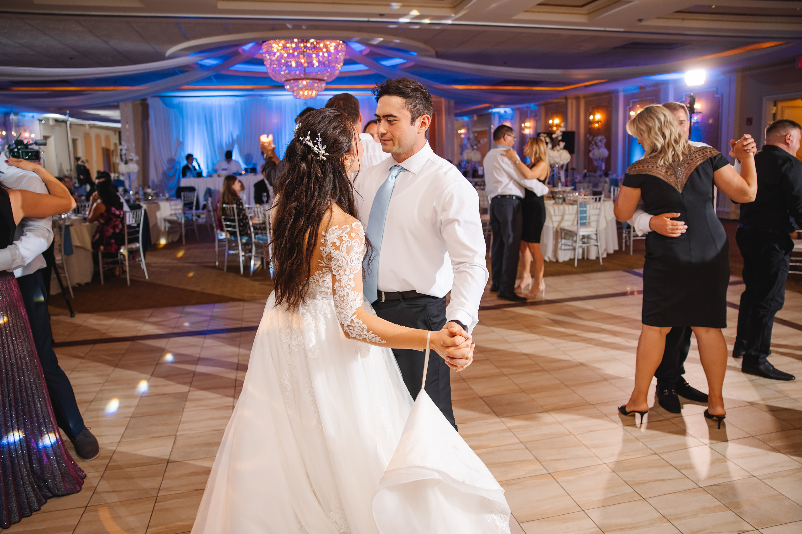 06.12.2021 Wedding. Wedding family event photographer in Chicago Nick Yushevich