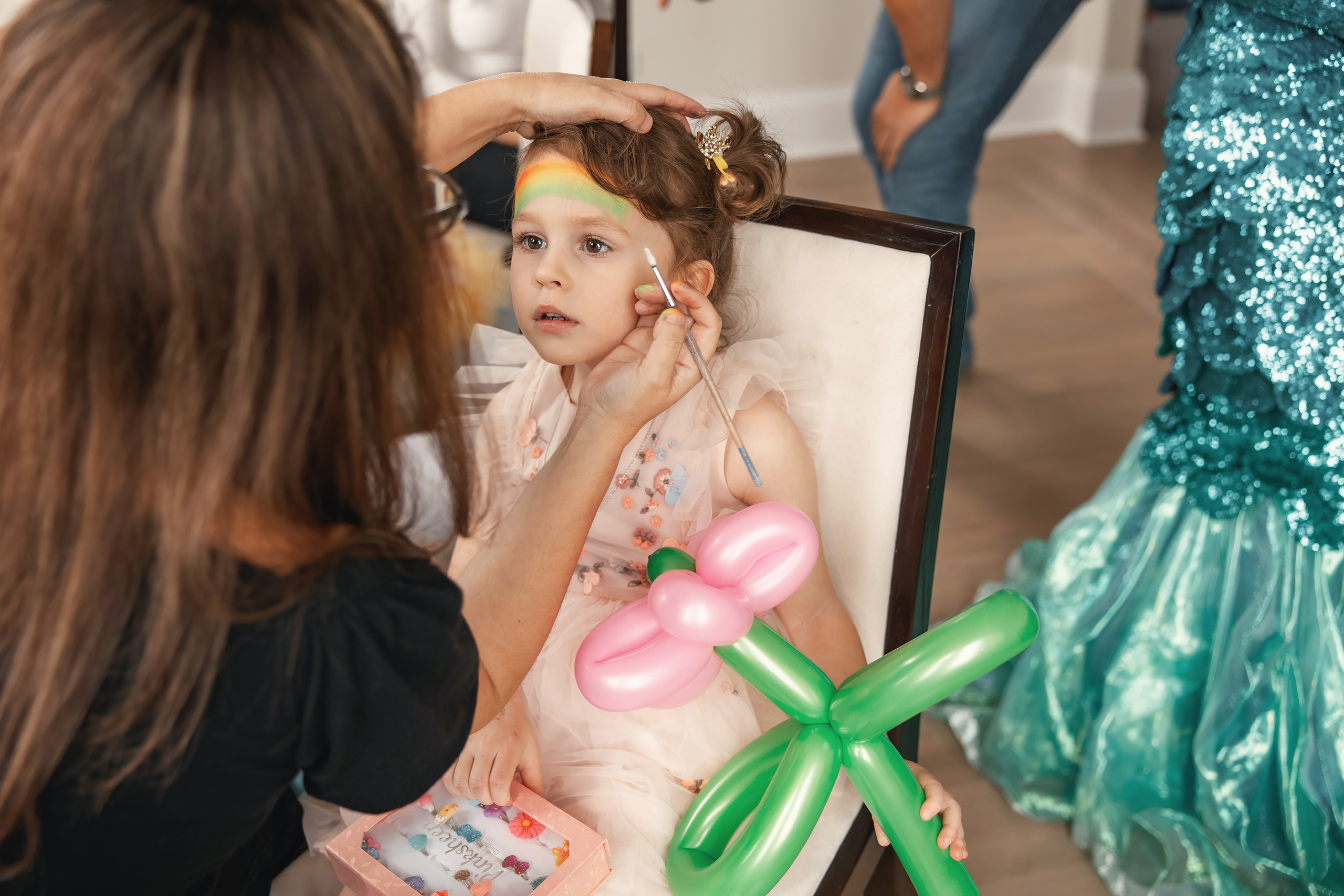 04.25.2021 Birthday. Wedding family event photographer in Chicago Nick Yushevich