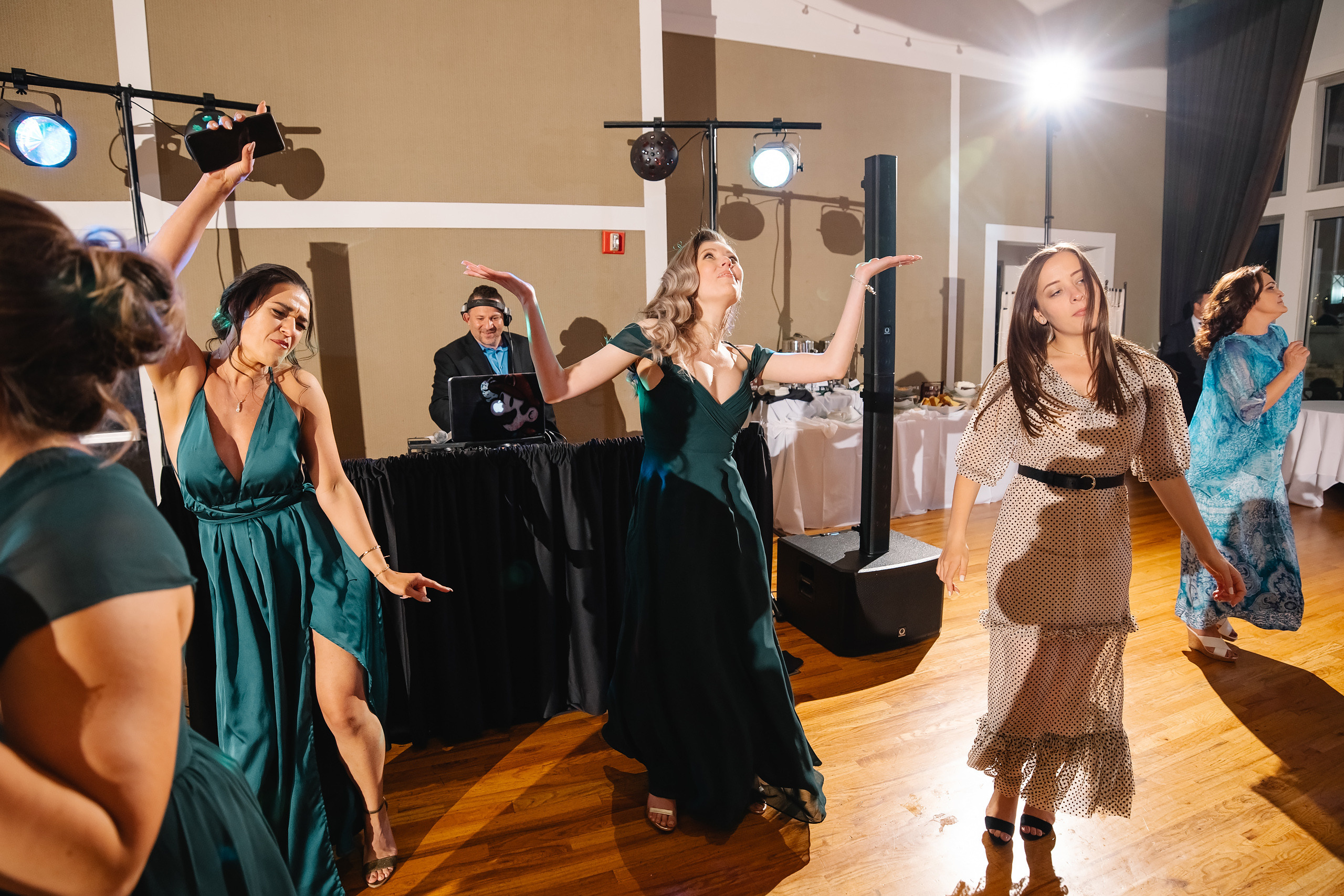 05.29.2021 Wedding. Wedding family event photographer in Chicago Nick Yushevich