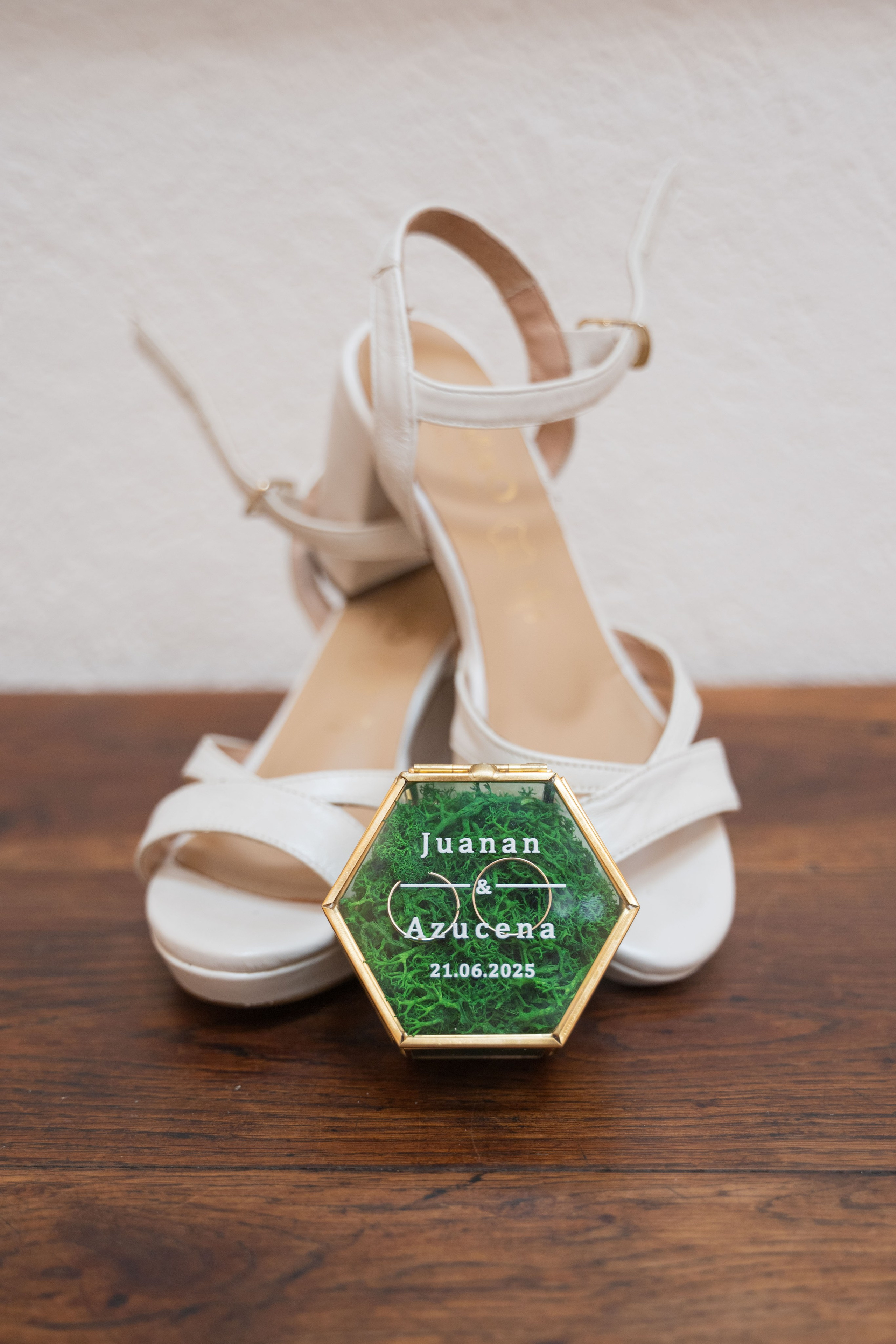 Azu&Juanan. Mallorca Weddings & Family – Natural & Emotional Photography