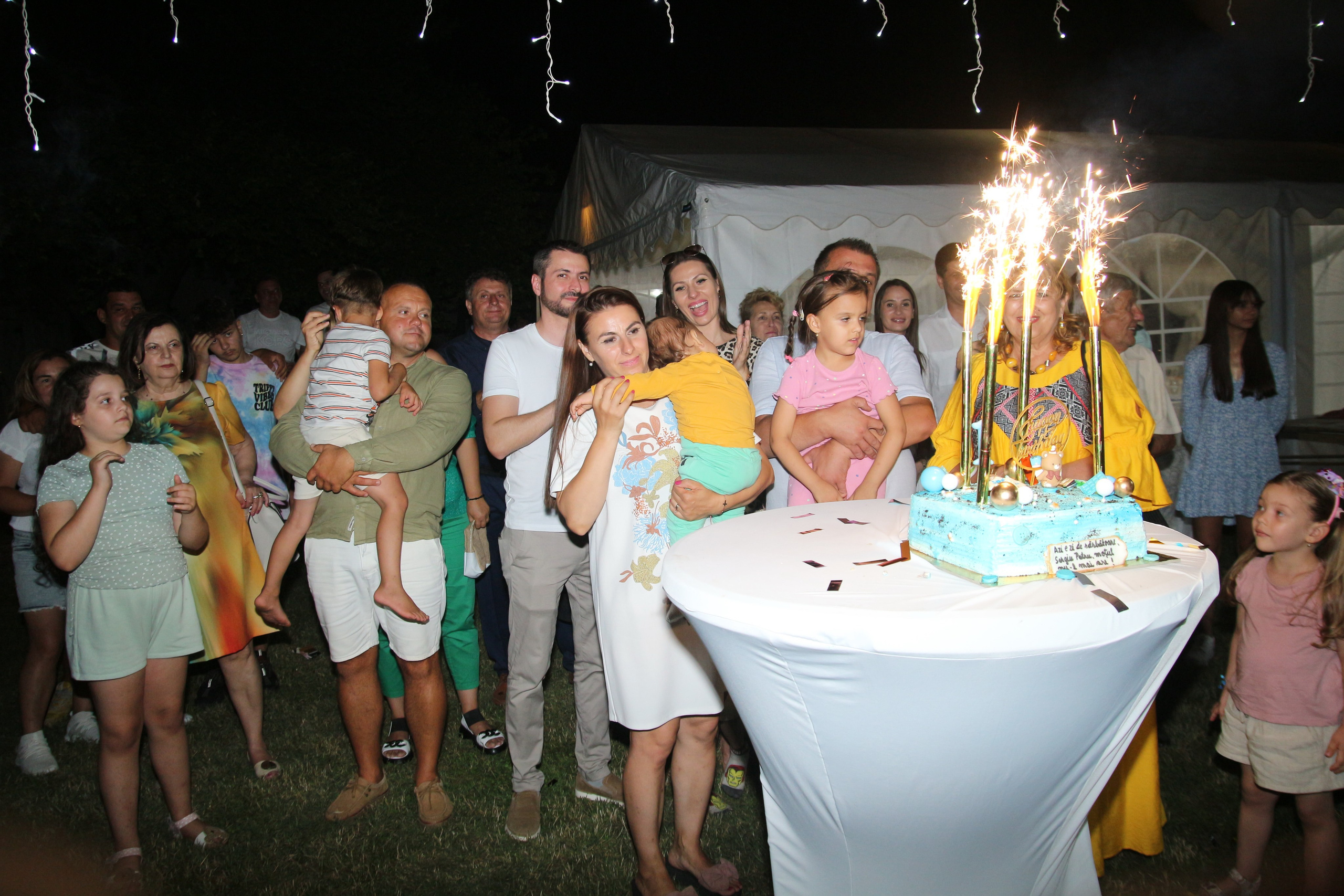 BYZO MEDIA. PETRU BYZO - family and children photographer in ROMANIA