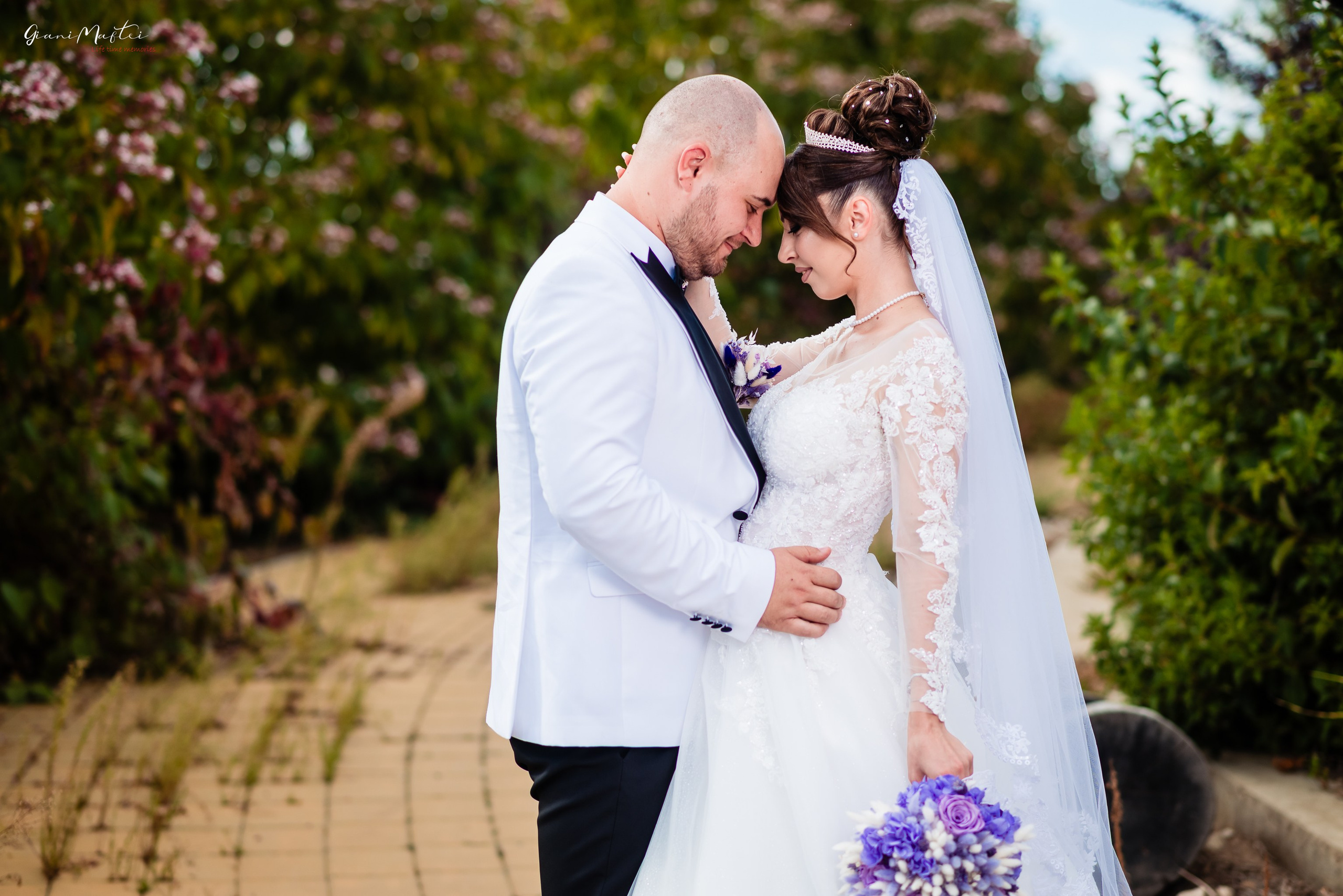 Bianca & George. Giani Maftei