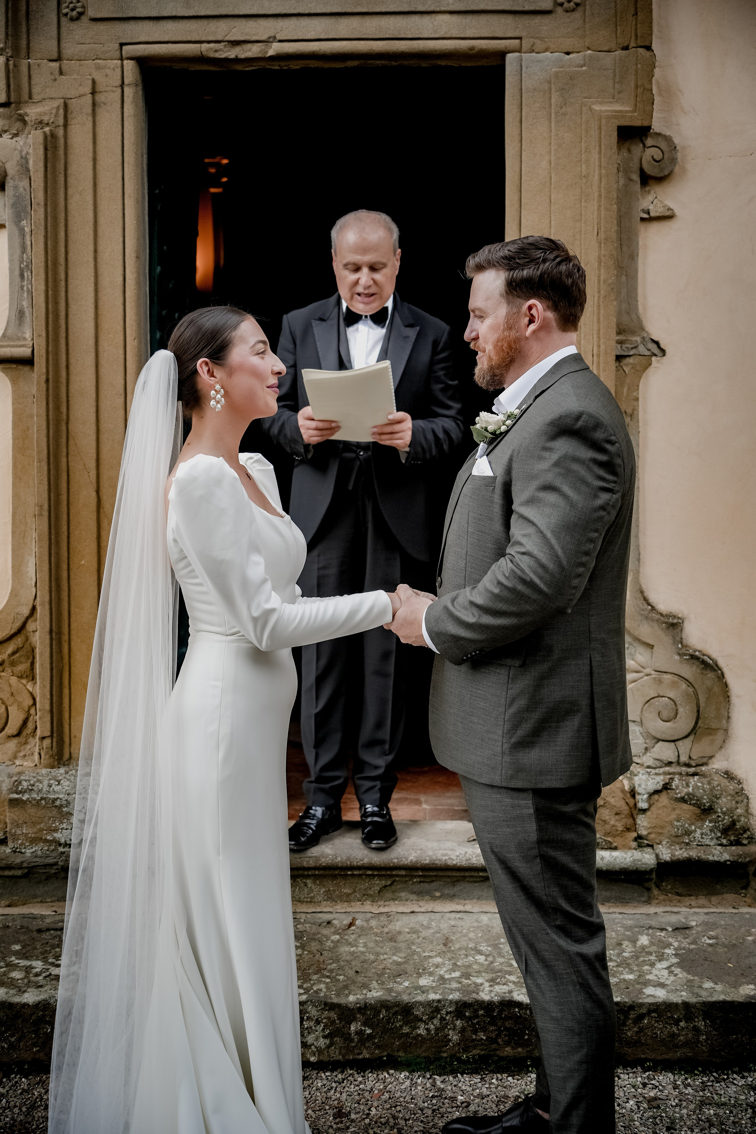 Elopment in Cortona. Villa Falconiere. Wedding Photographer in Italy