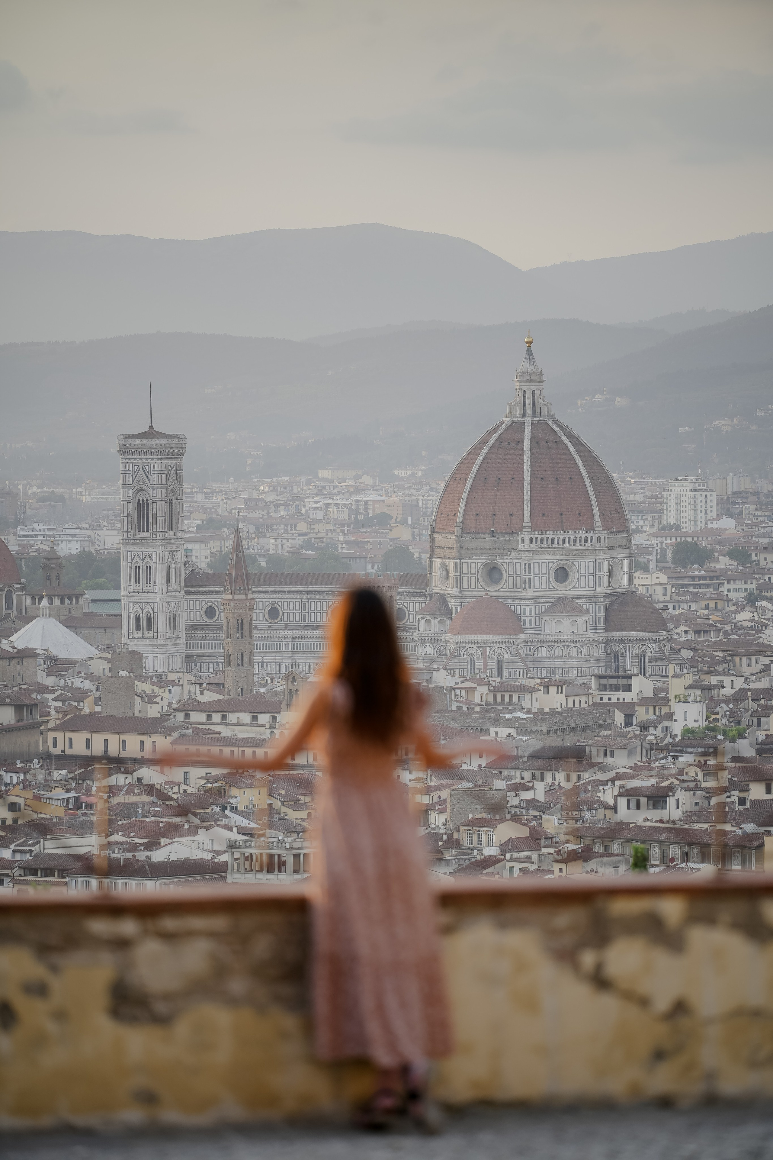 Family Photoshoot. Wedding Photographer in Italy