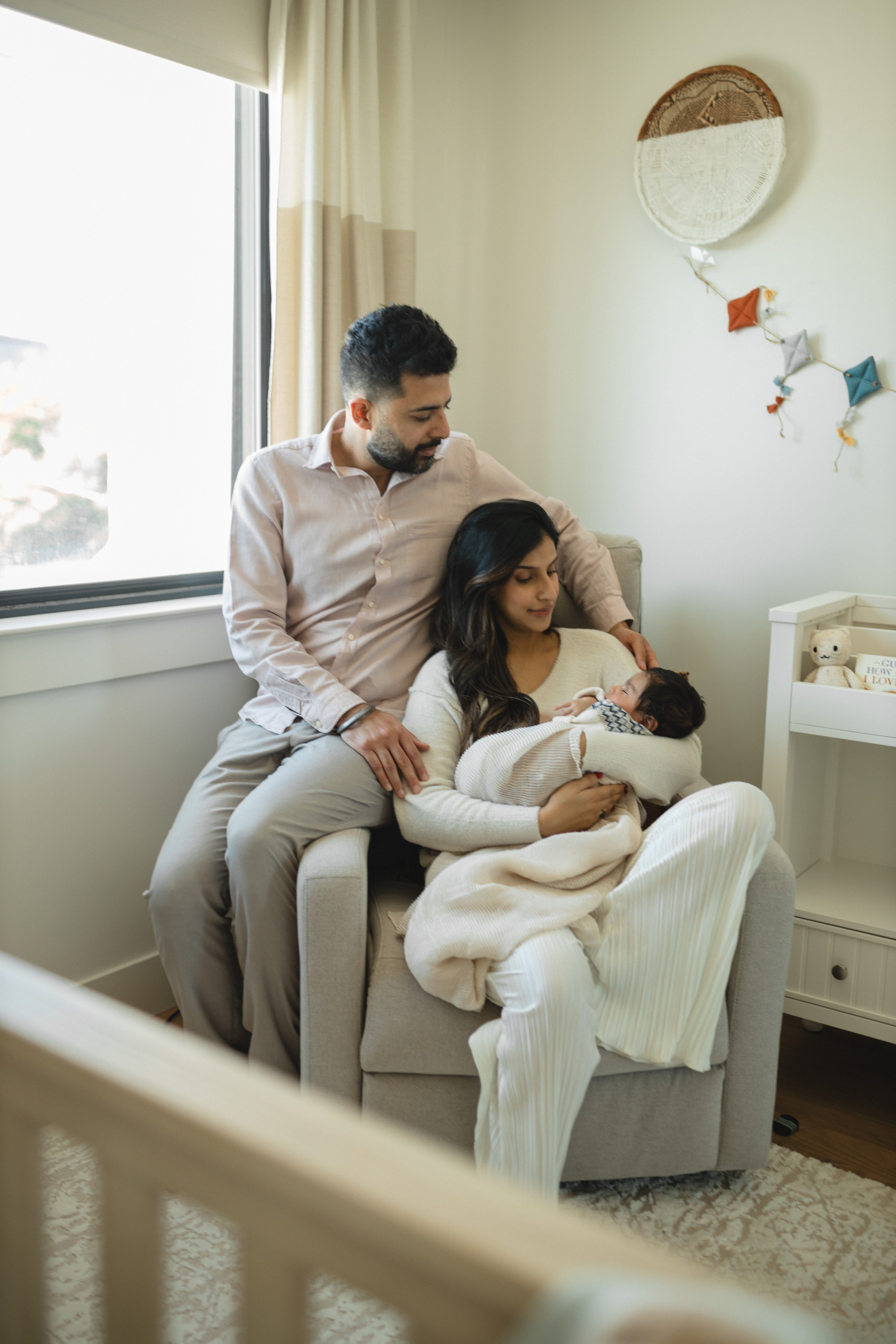 At-Home Photo Session. Maternity, newborn photographer in the Bay Area|Iryna Rakivnenko