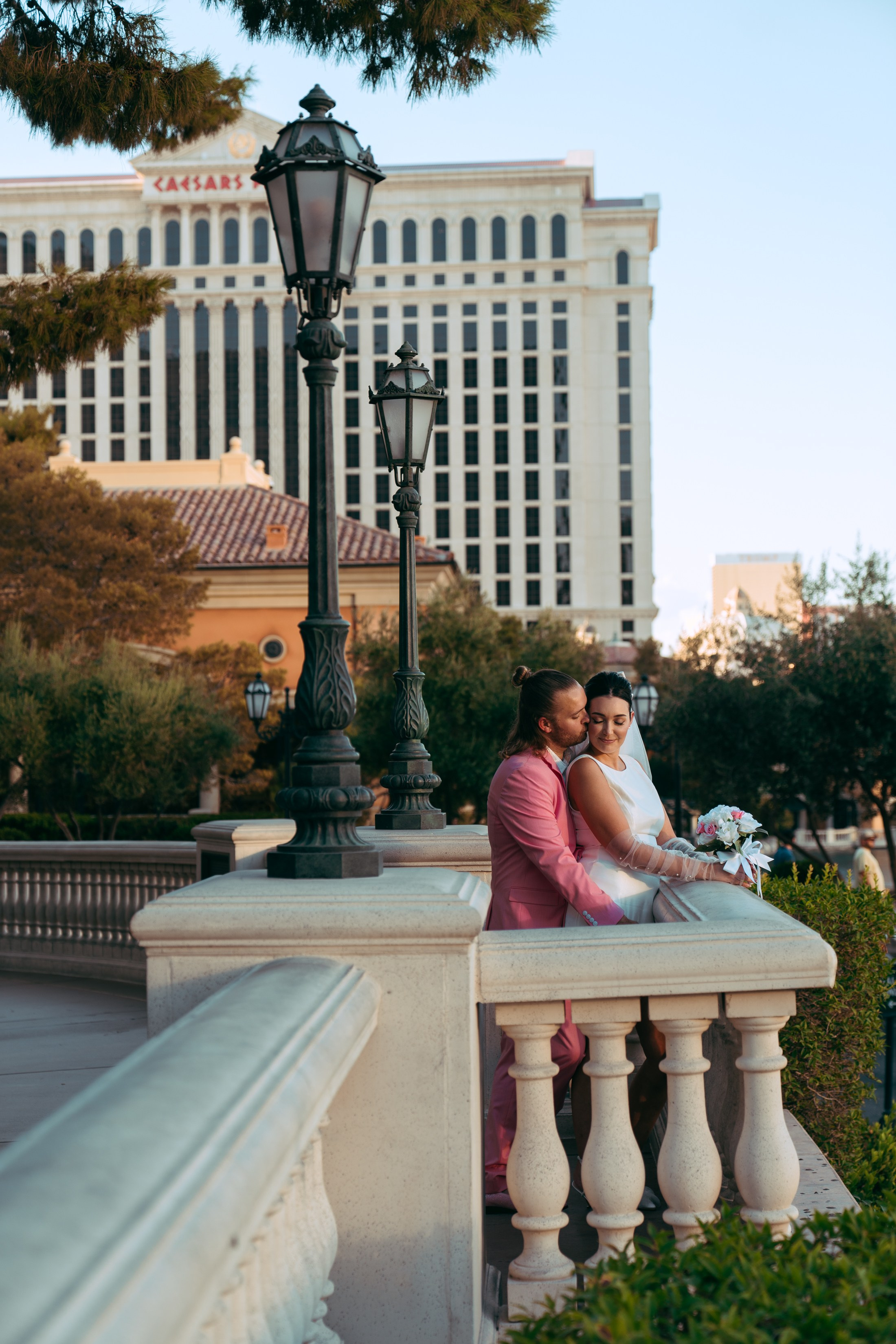 Joey&Afton. Wedding & elopement photographer Viktoriya Kravtsov. Las Vegas