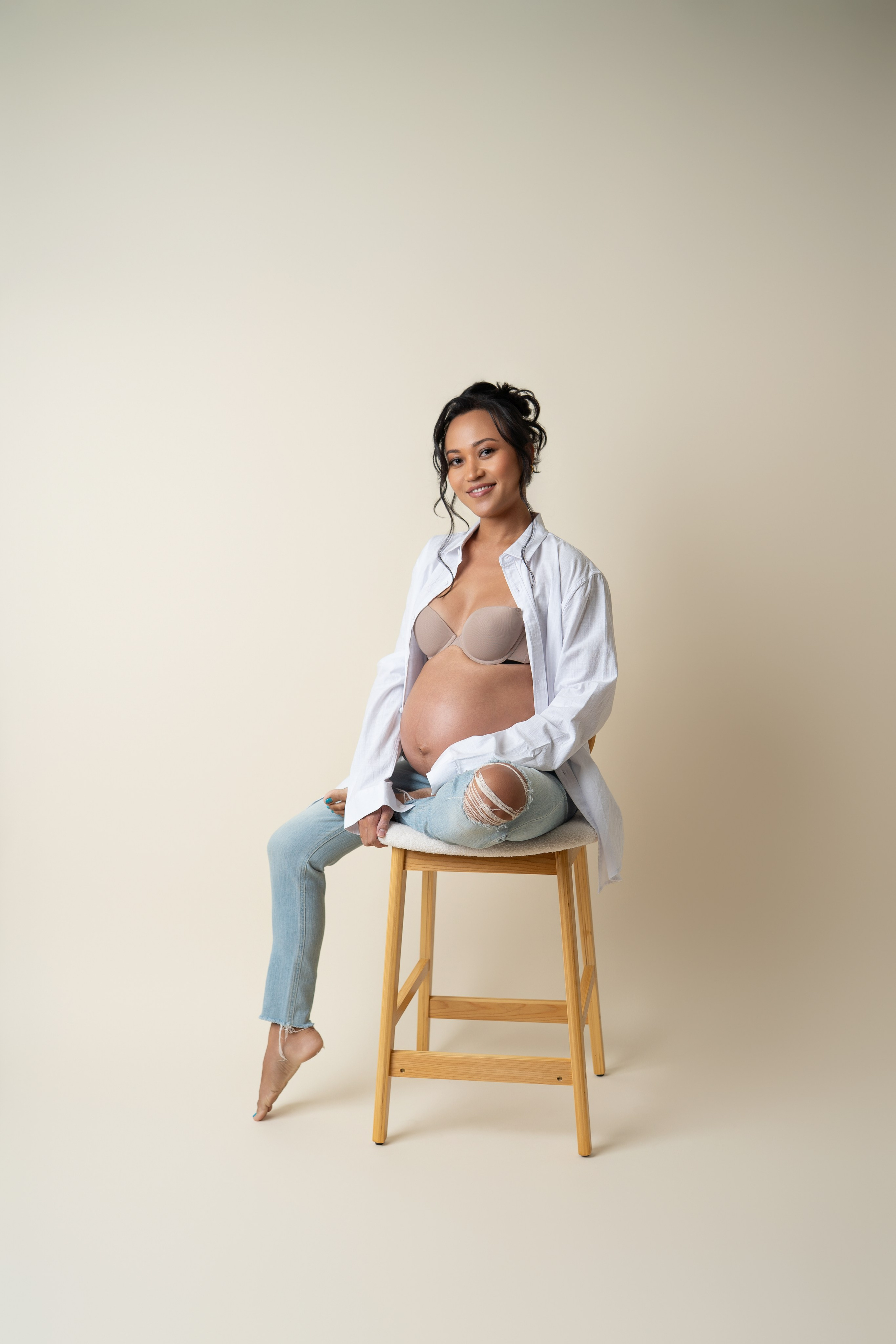 Maternity Studio. Maternity, family and newborn photography in San Francisco Bay Area