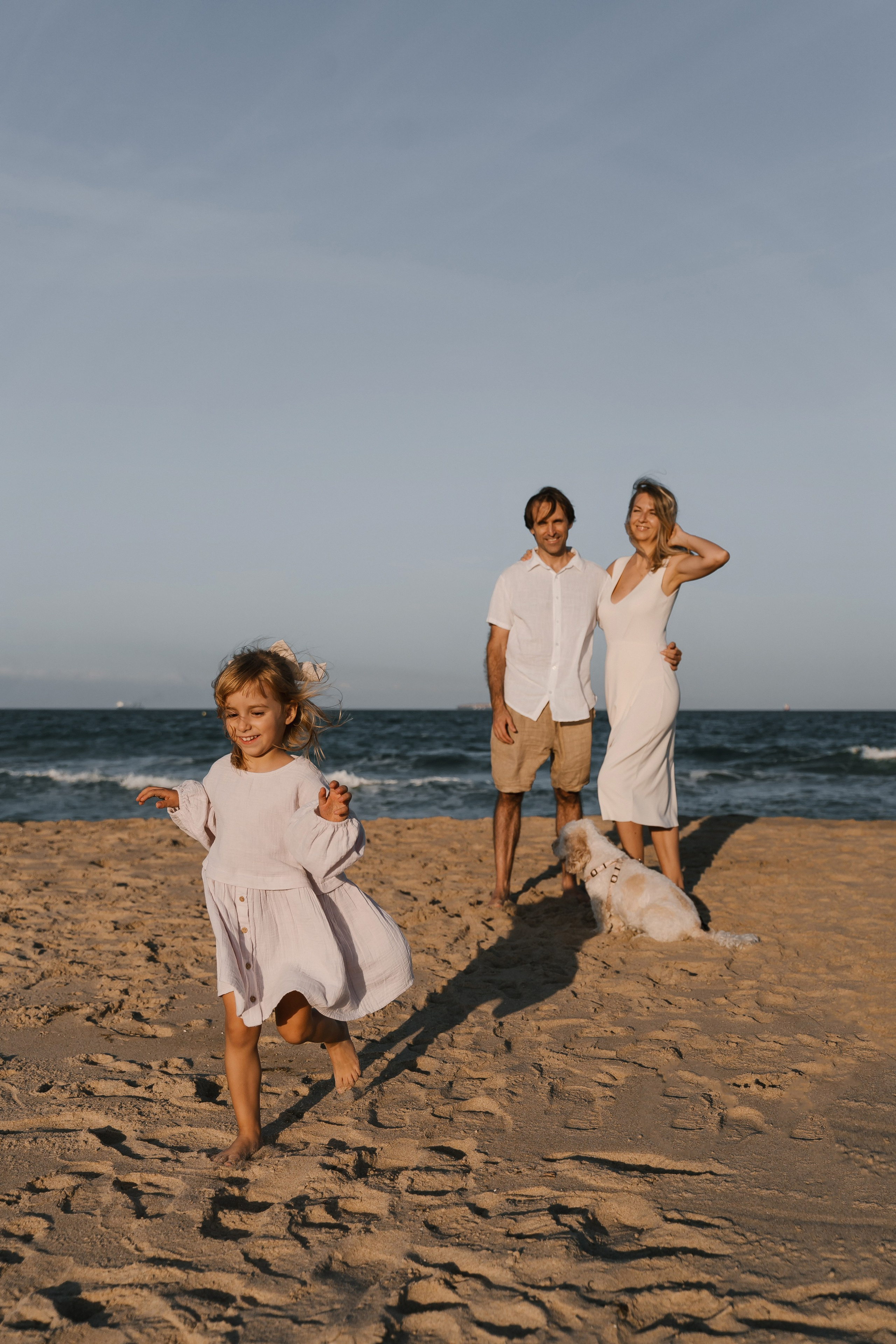 Julia, Pedro y Mia. Fotógrafa de bodas y familias en España, Valencia: Nadia ProFoto