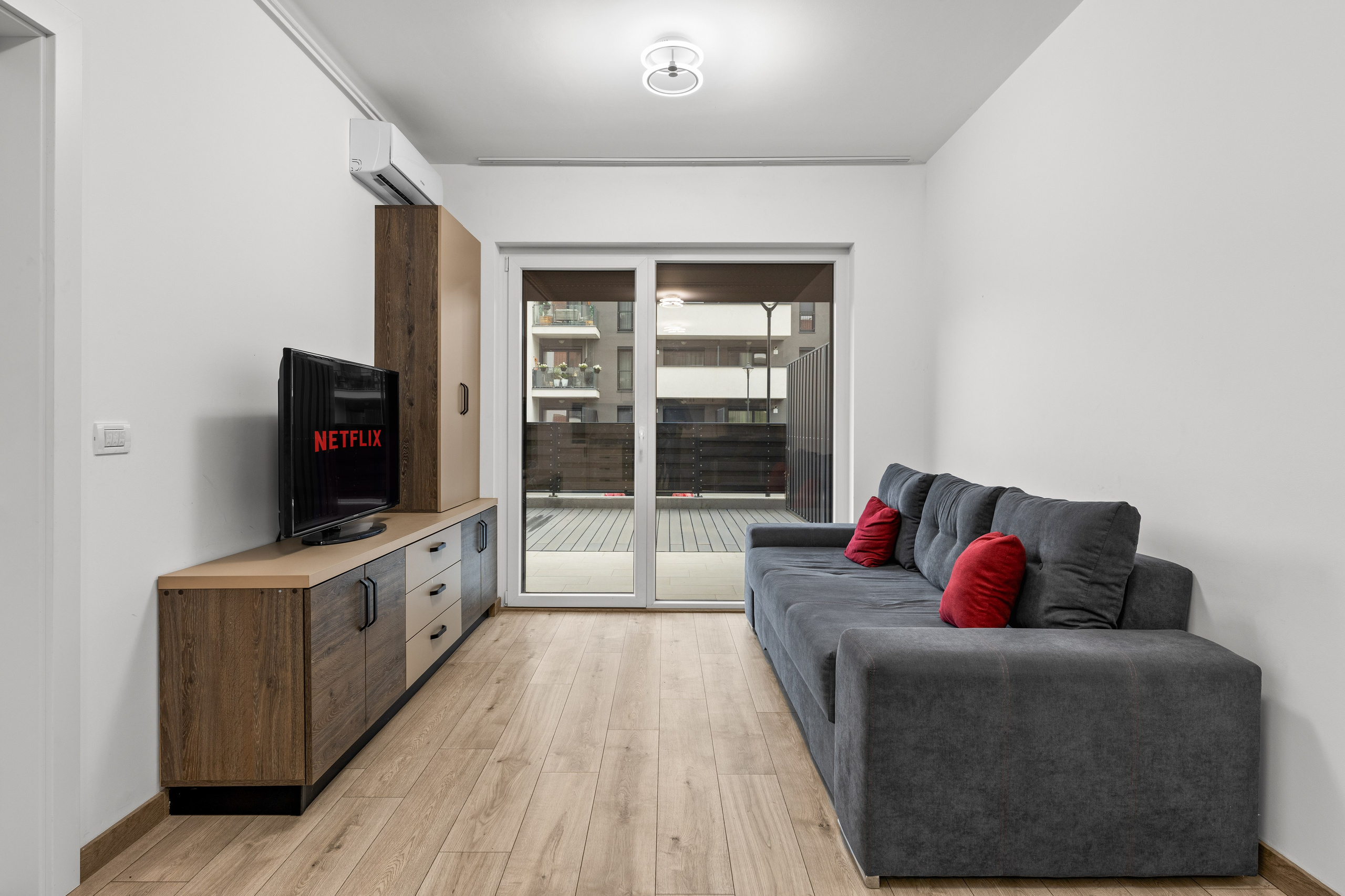 INTERIOR - REALESTATE. Samuel Ciobanu