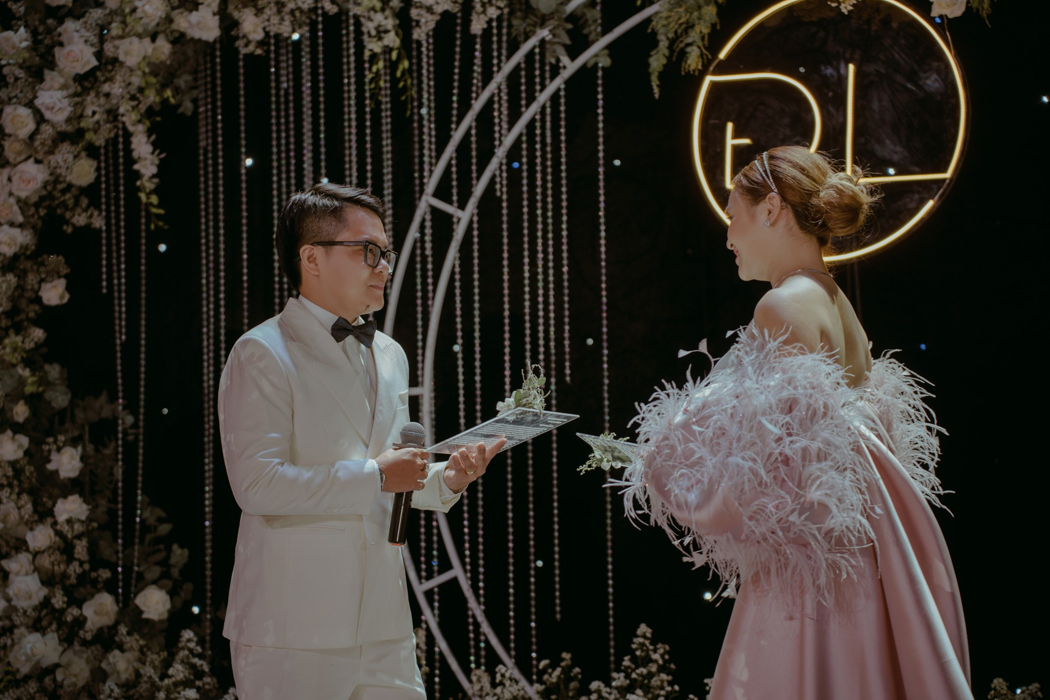 DAT & LINH. WEDDING PHOTOGRAPHER IN VIETNAM