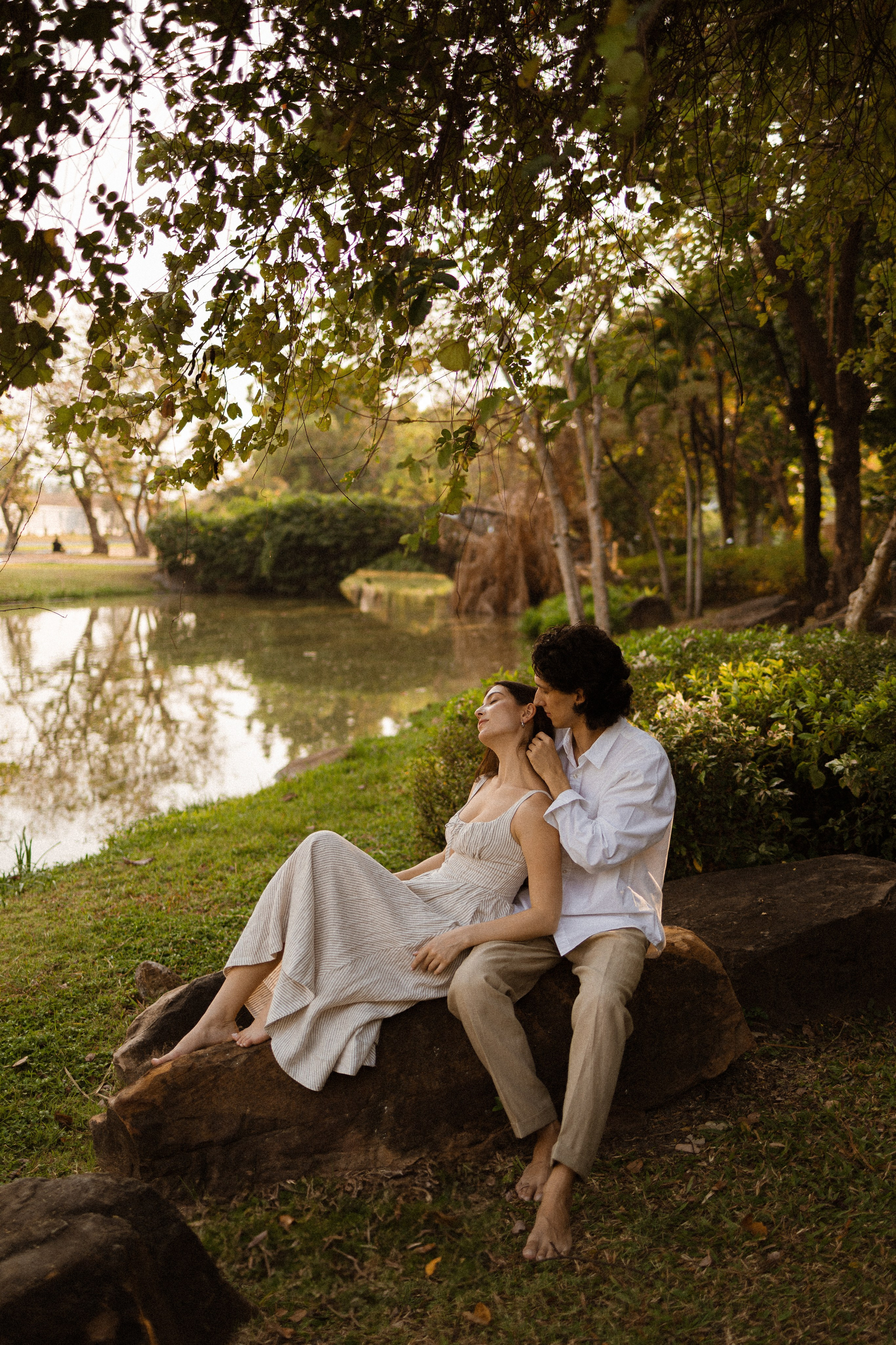 S & N. Family and wedding photographer in Bangkok, Thailand