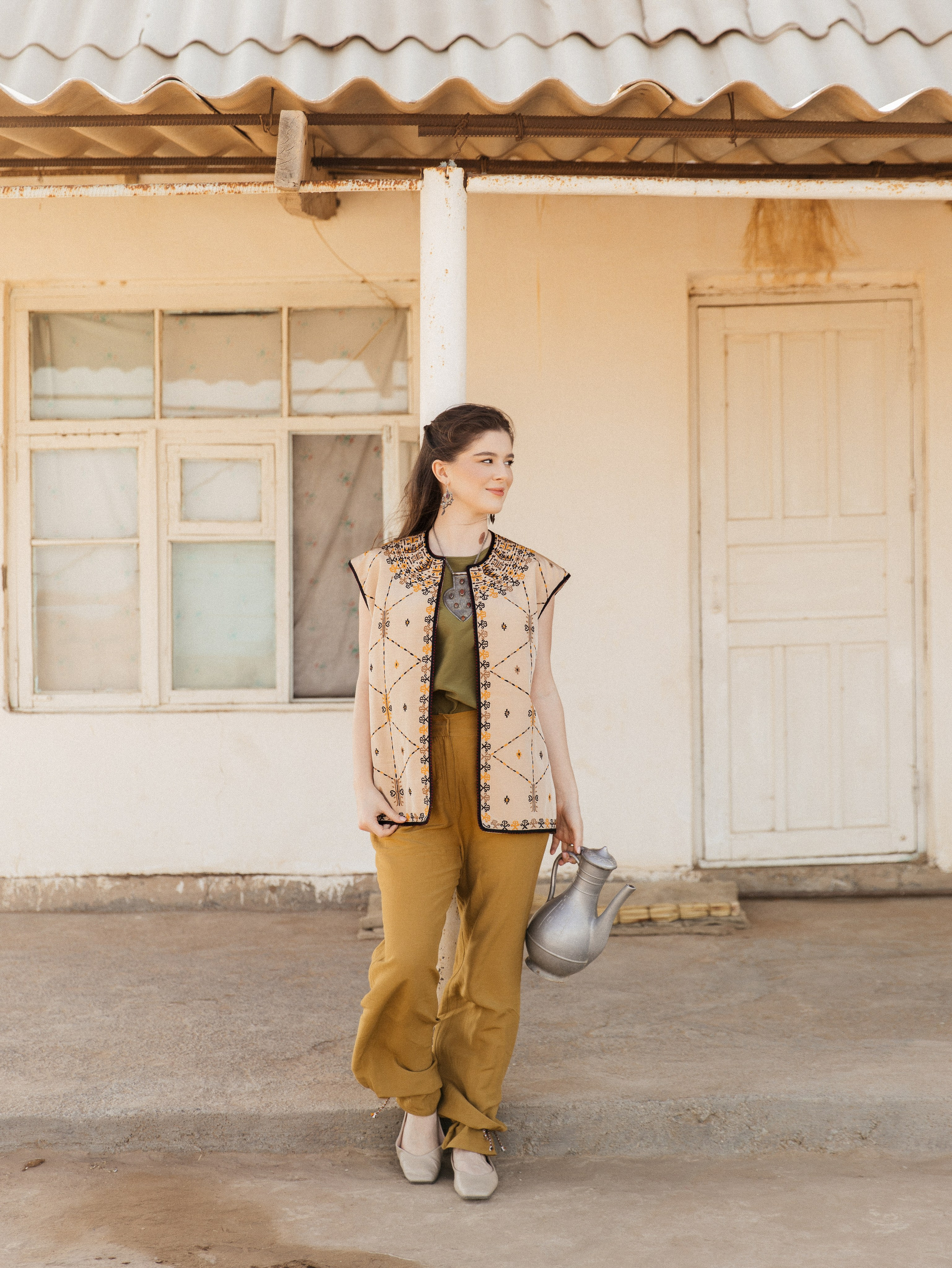 Jasmin. Family and wedding photographer in Bangkok, Thailand