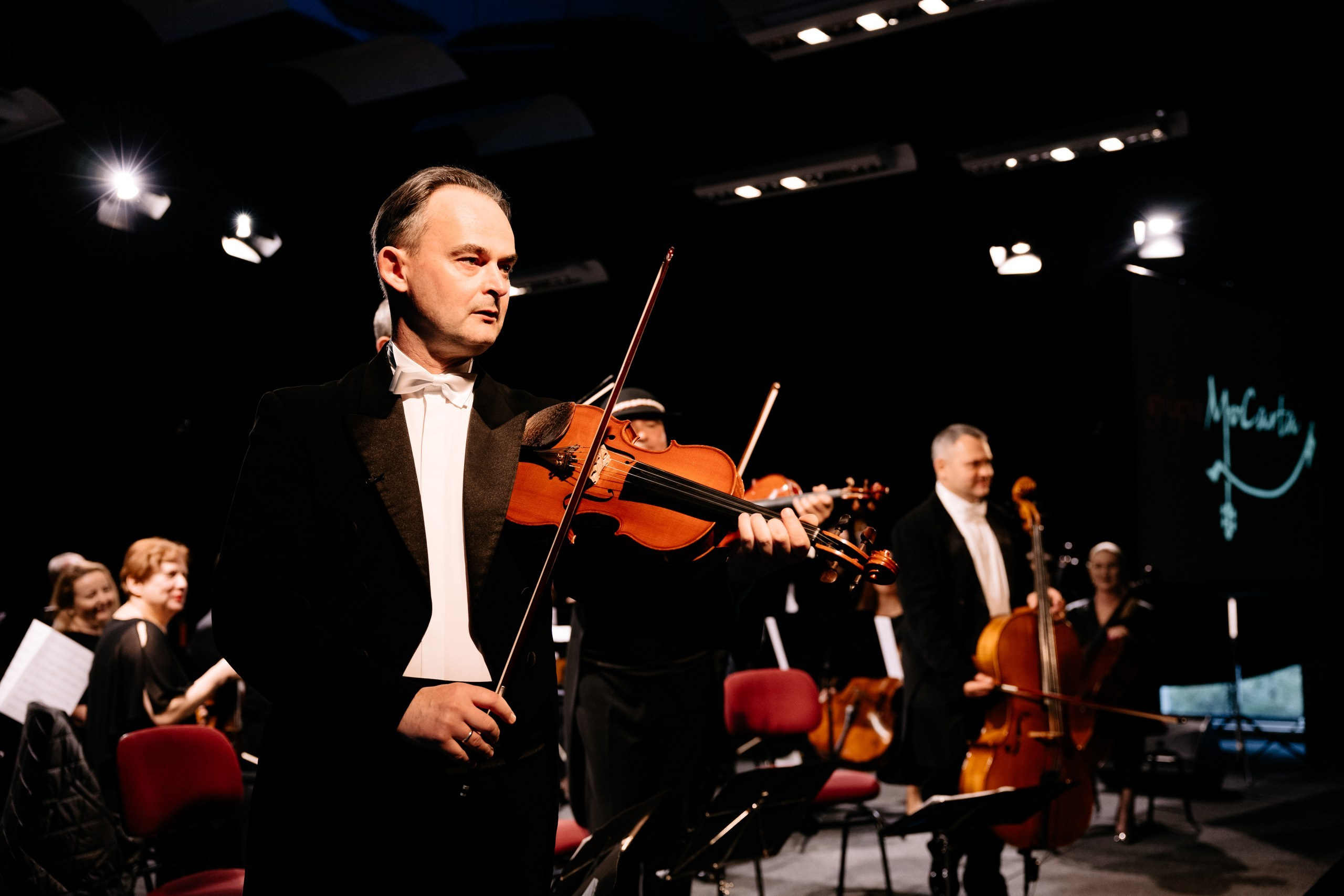 Mocarta Trio. Fotograf Ślubny Warszawa - Sesje Biznesowe Rodzinne Eventy