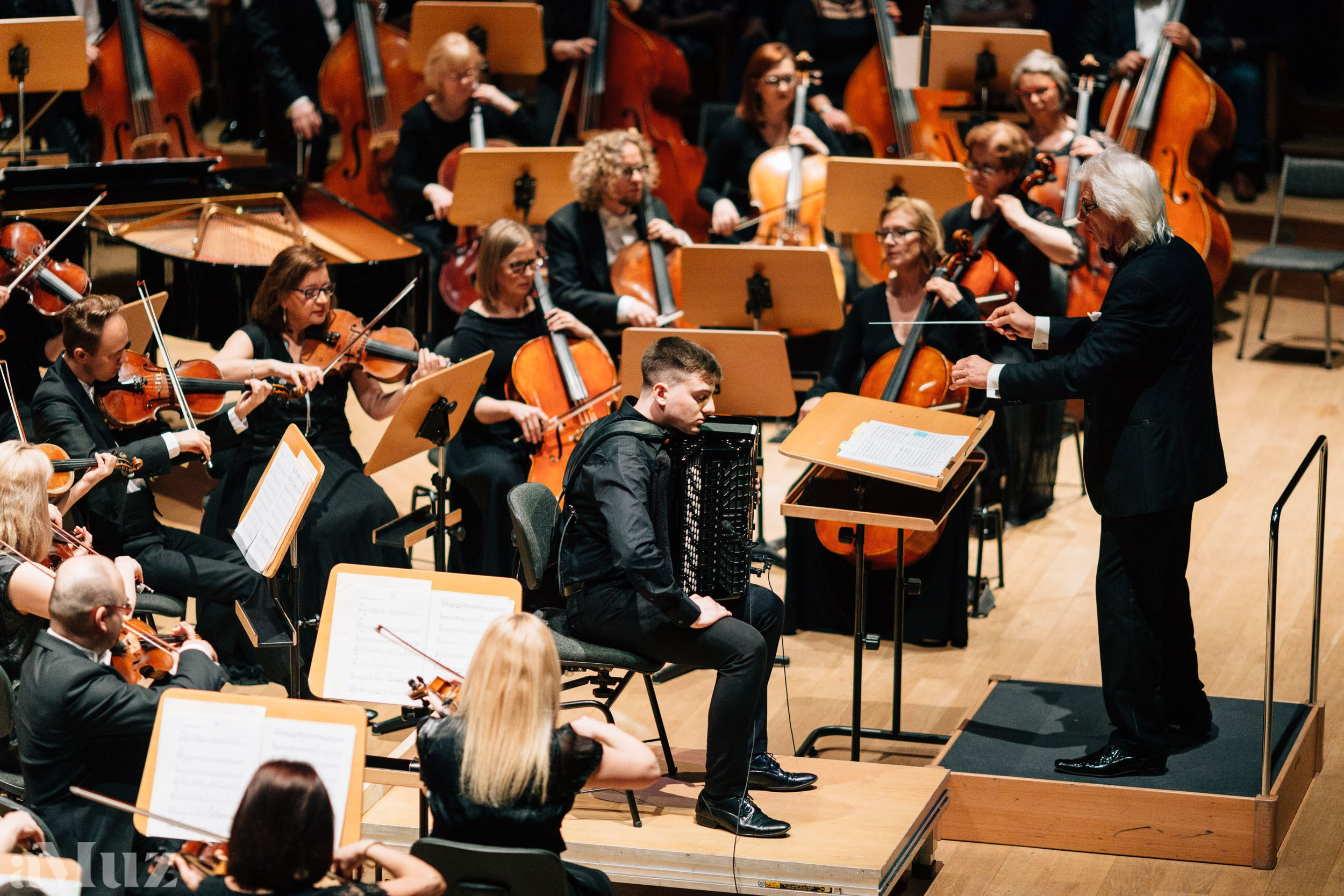 Filharmonia Bałtycka. Fotograf Ślubny Warszawa - Sesje Biznesowe Rodzinne Eventy