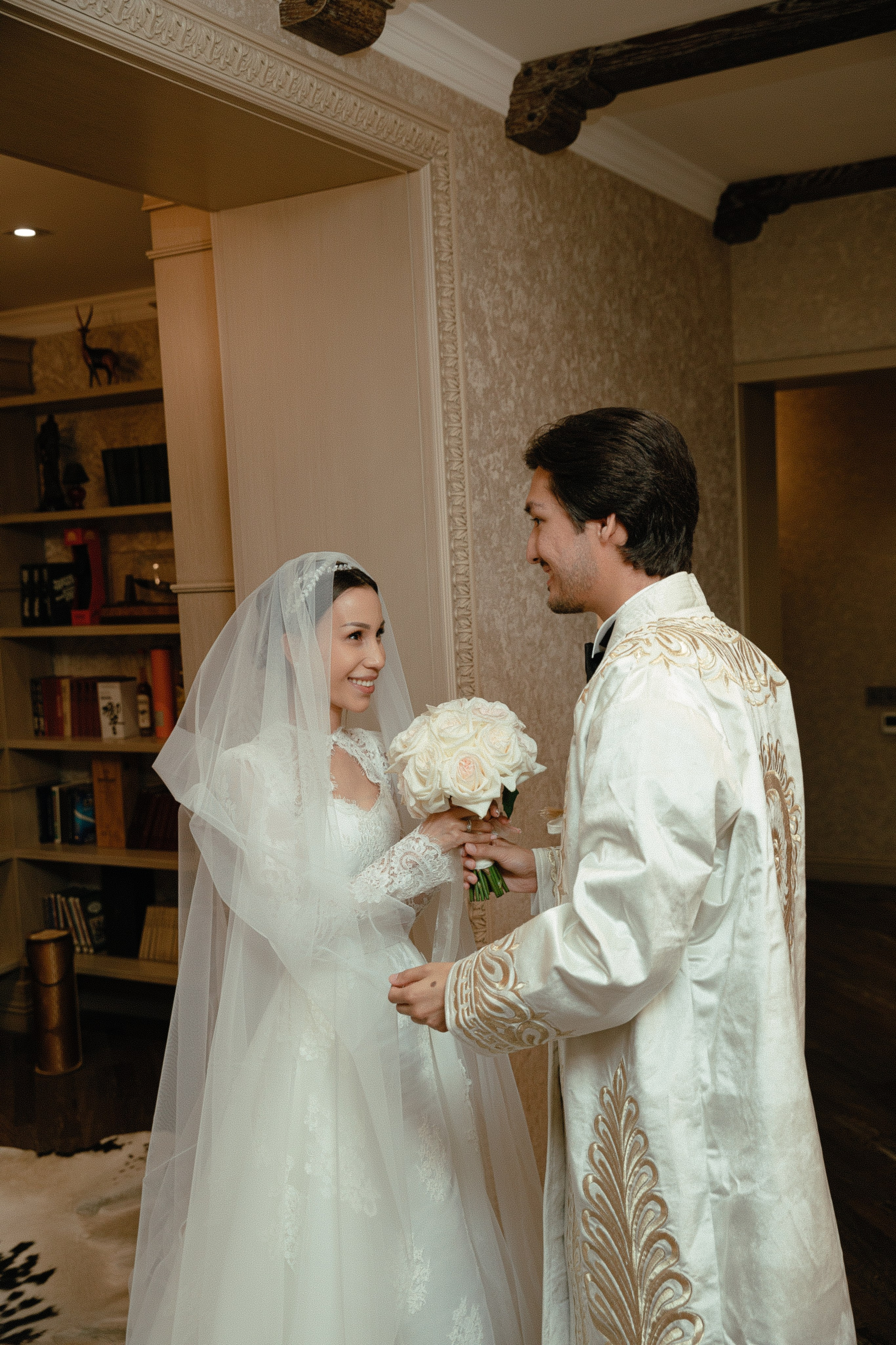 Botir & Zukhra. Главная