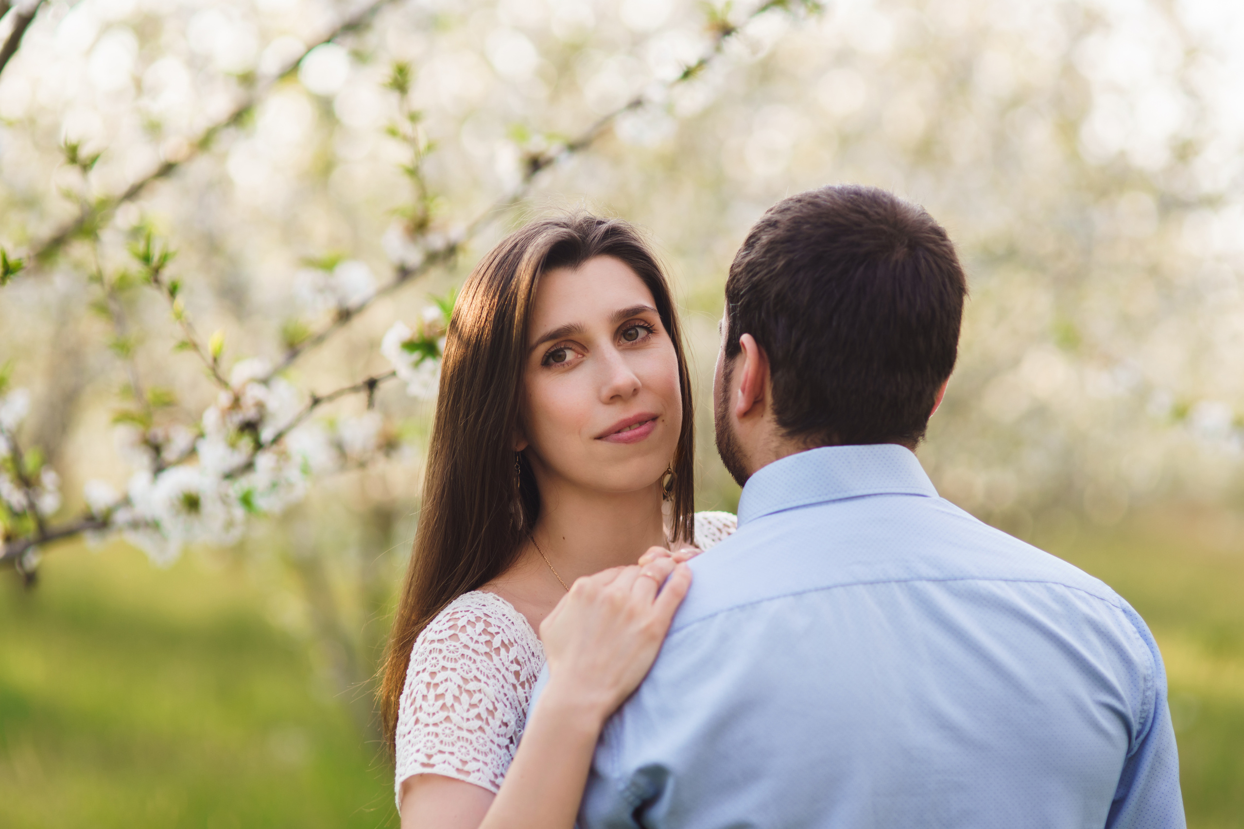 Фотосессия в Бургасе в цветущих садах. Fotograf in Bulgarien Katerina Zubkova