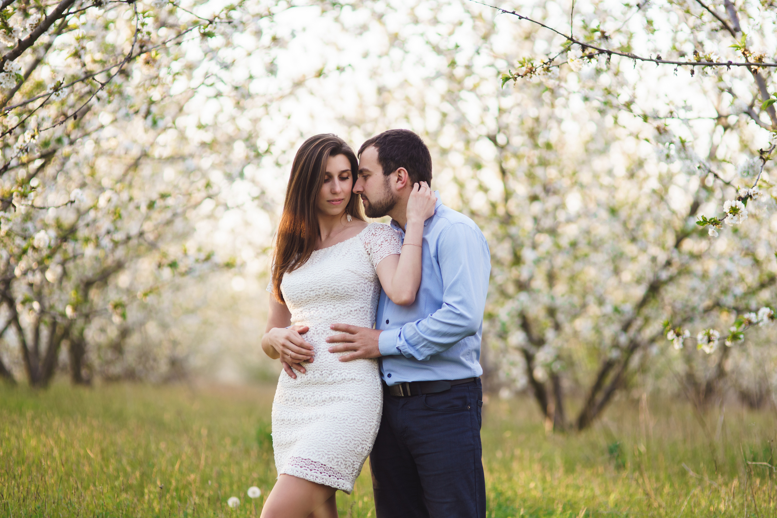 Фотосессия в Бургасе в цветущих садах. Fotograf in Bulgarien Katerina Zubkova