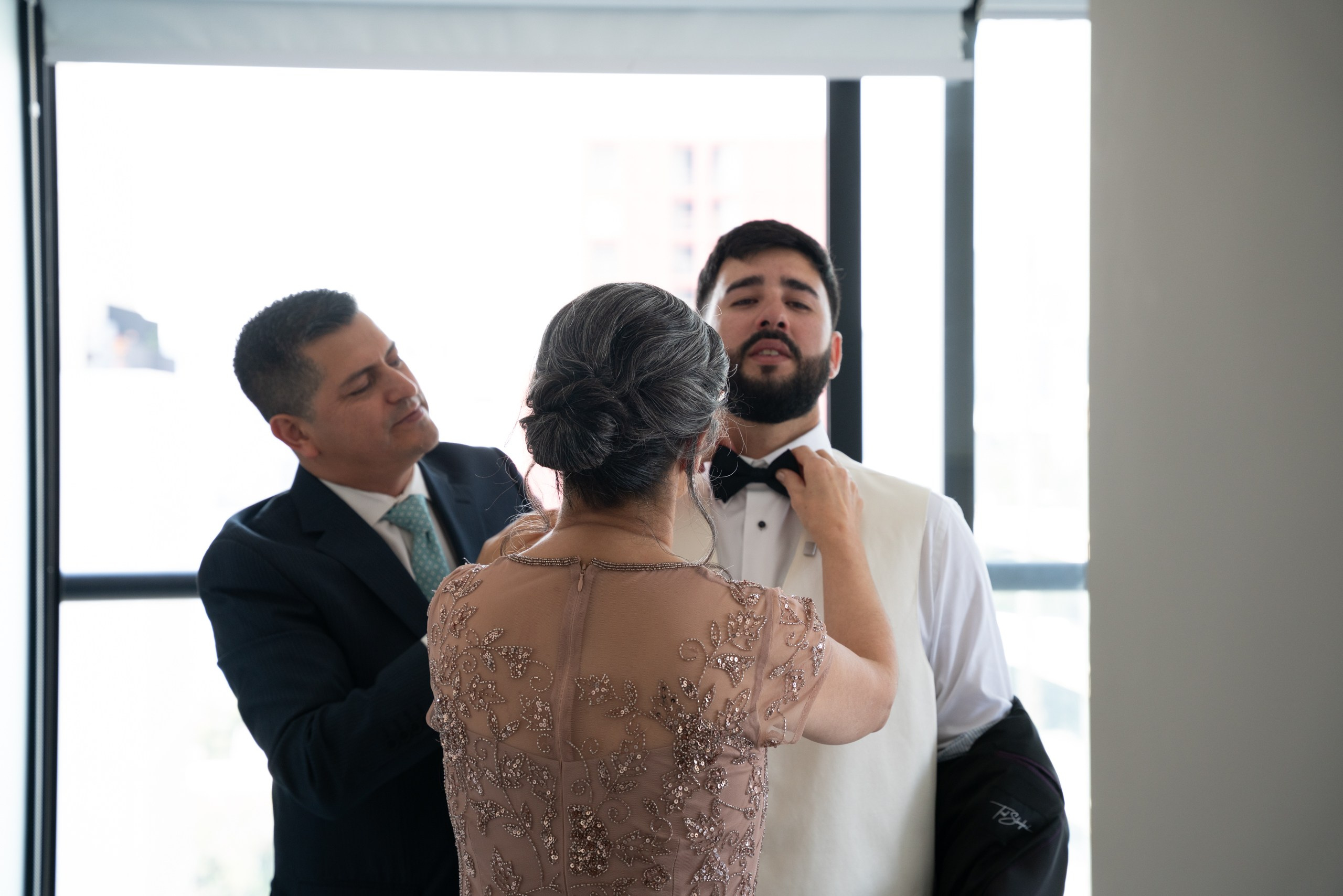 Daniel & Jannet. Elopement & Lifestyle Wedding Photographer