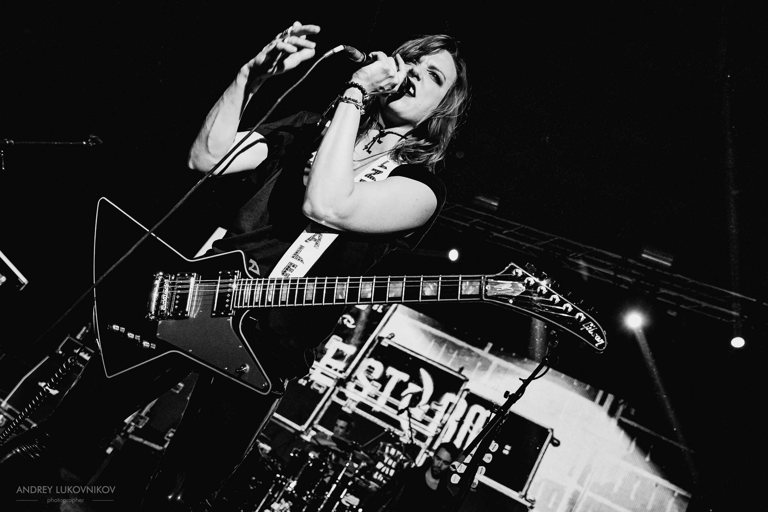 Halestorm. Into the Wild Life Tour 2016