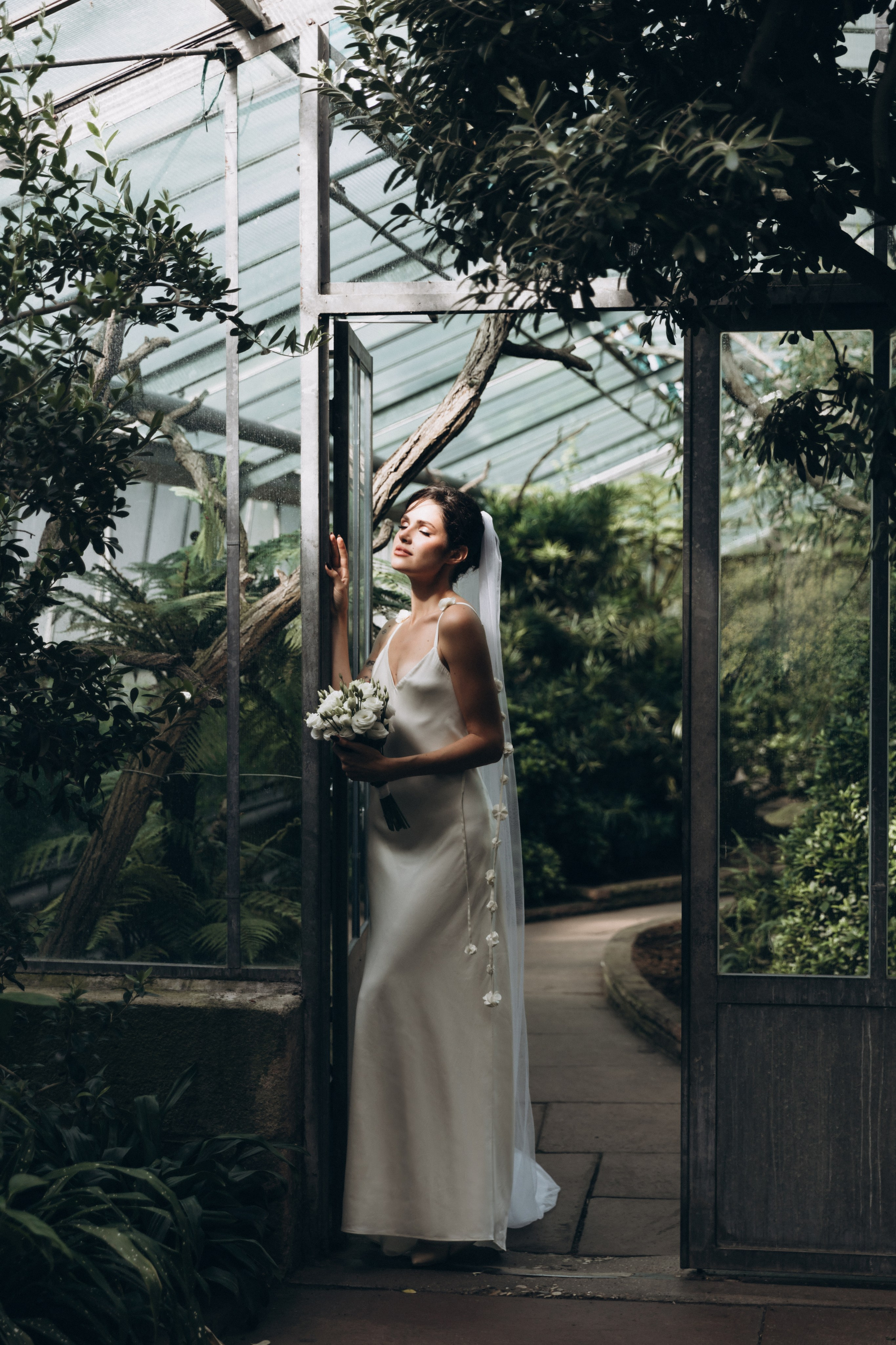 V und N. Valeria Pedanian Photography