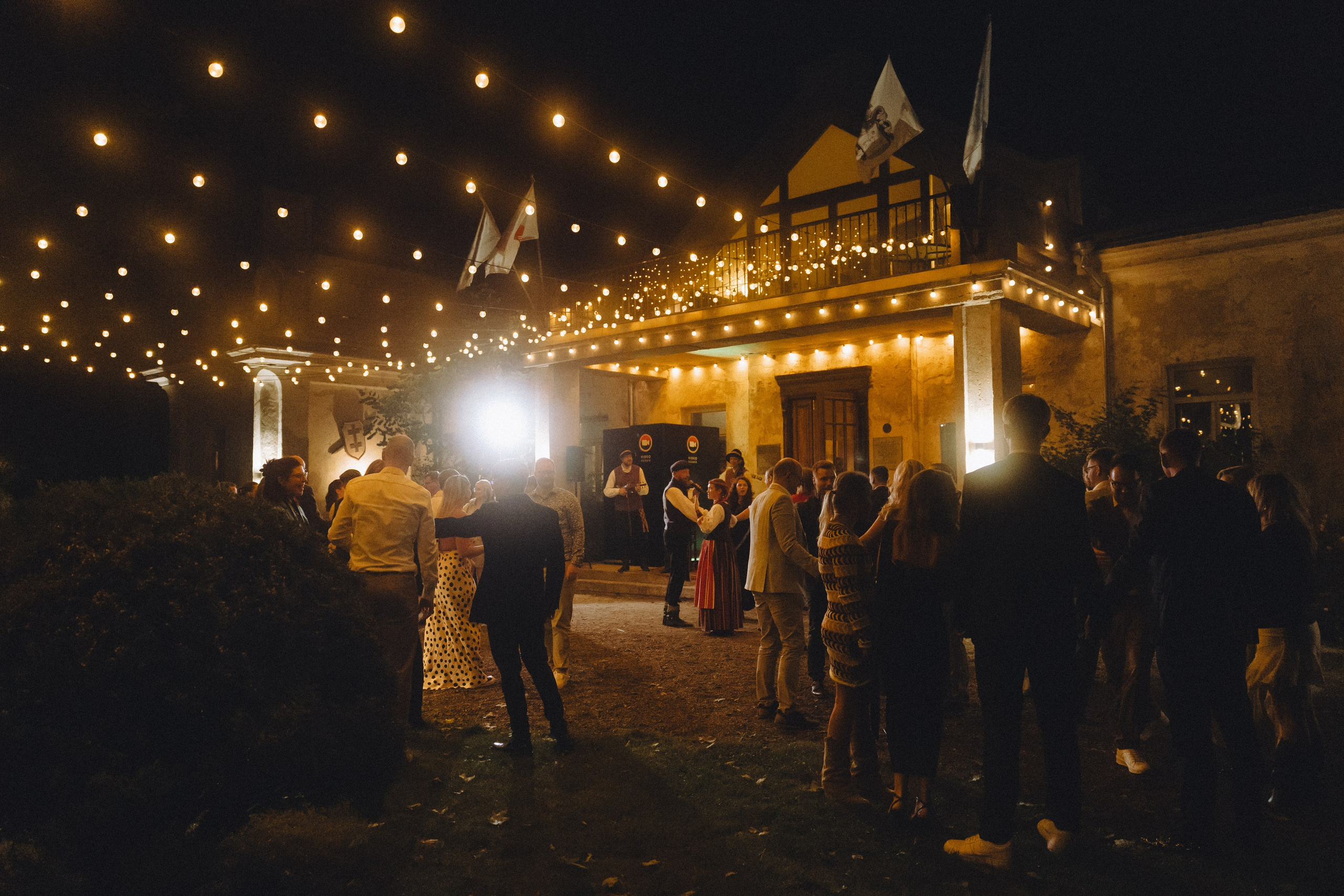 Indrė ir Žygimantas | vestuvės Babtyno dvare. Vestuvių ir šeimų fotografė Lena Bondarenko / belove photo