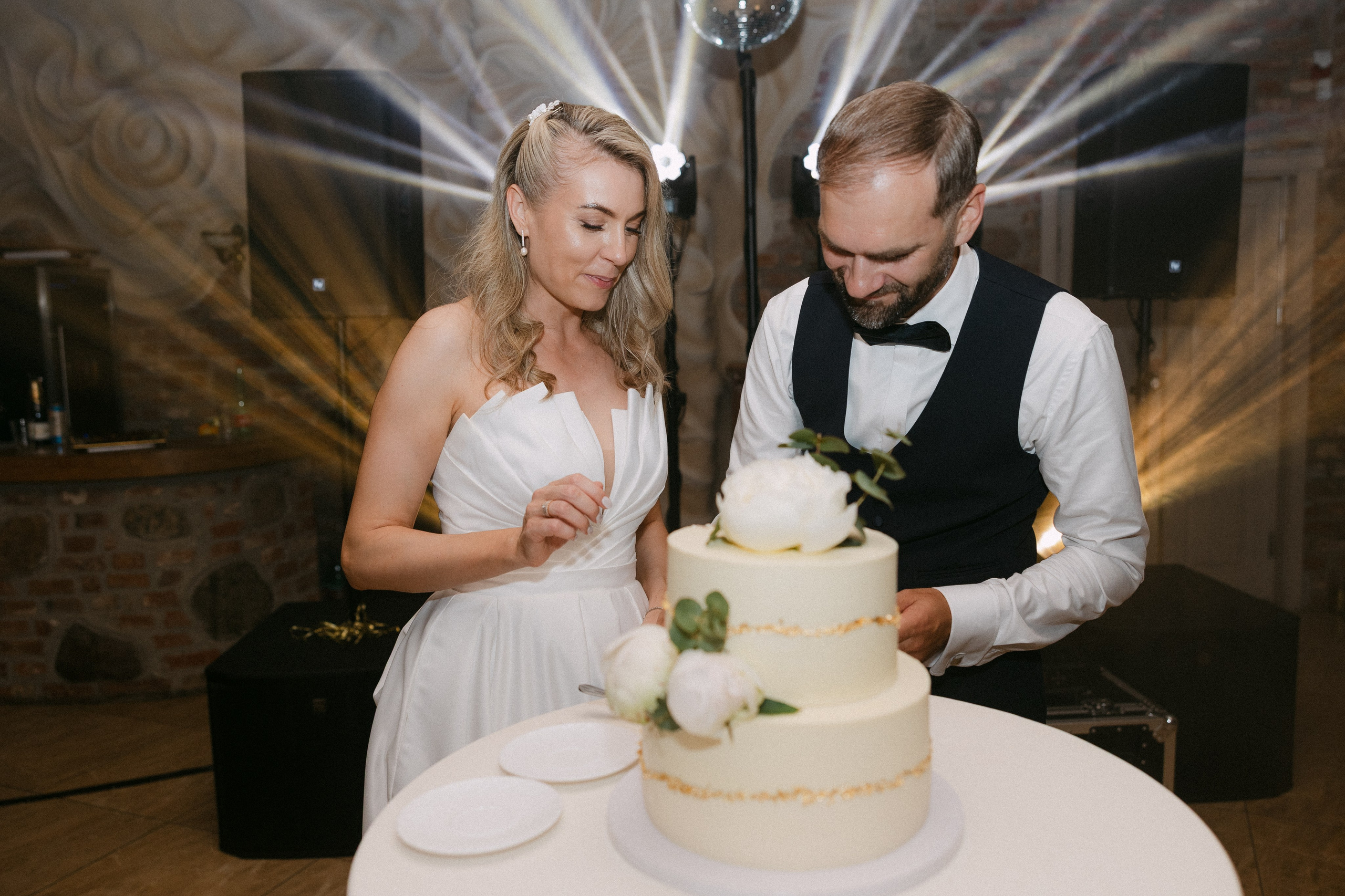 Judita & Šarūnas. Vestuvių fotografė Neringa Brazaitienė | Vilnius, Kaunas, Visa Lietuva