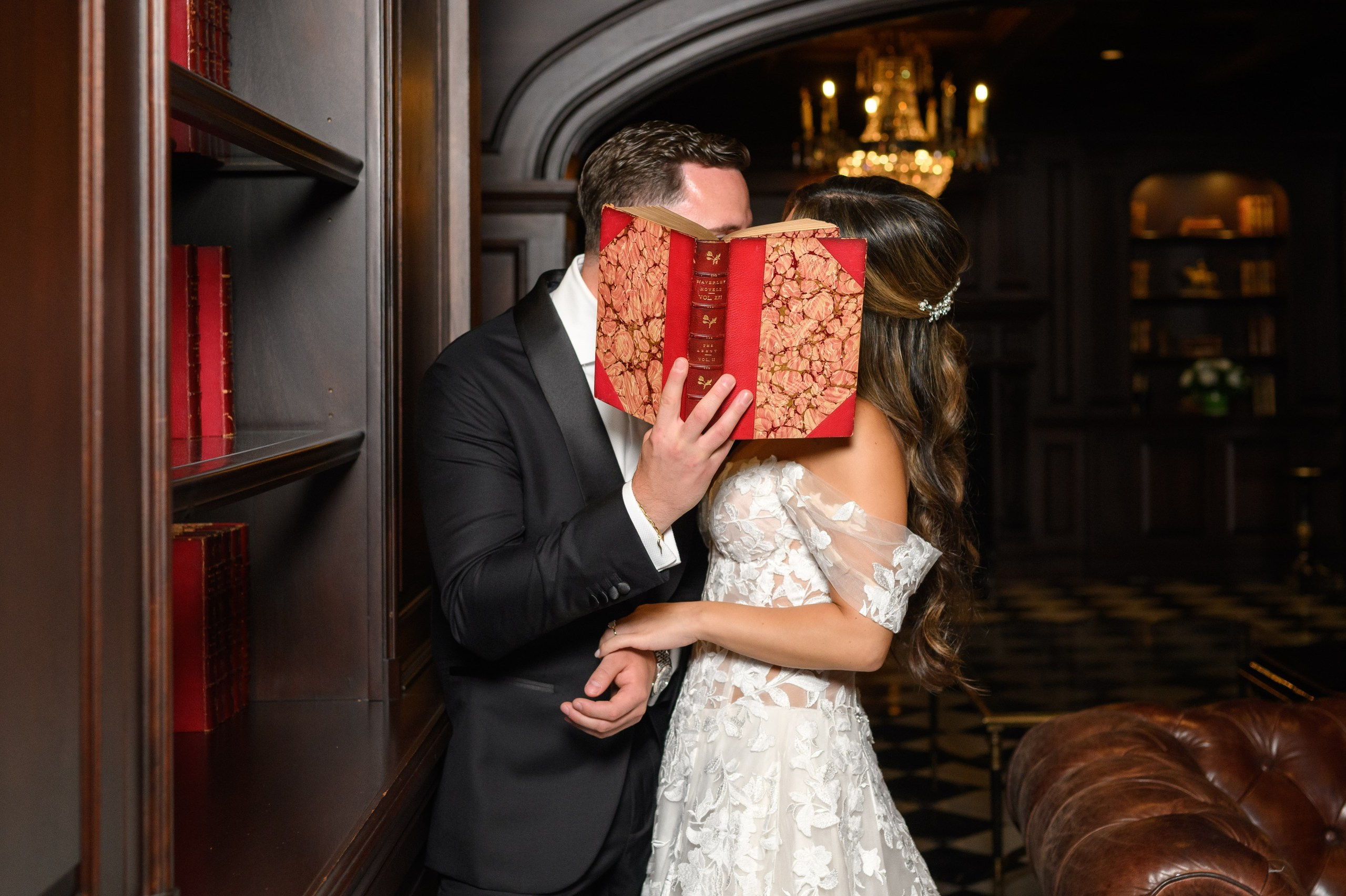 Arianeh & Michael, Park Chateau. Wedding Photo & Video