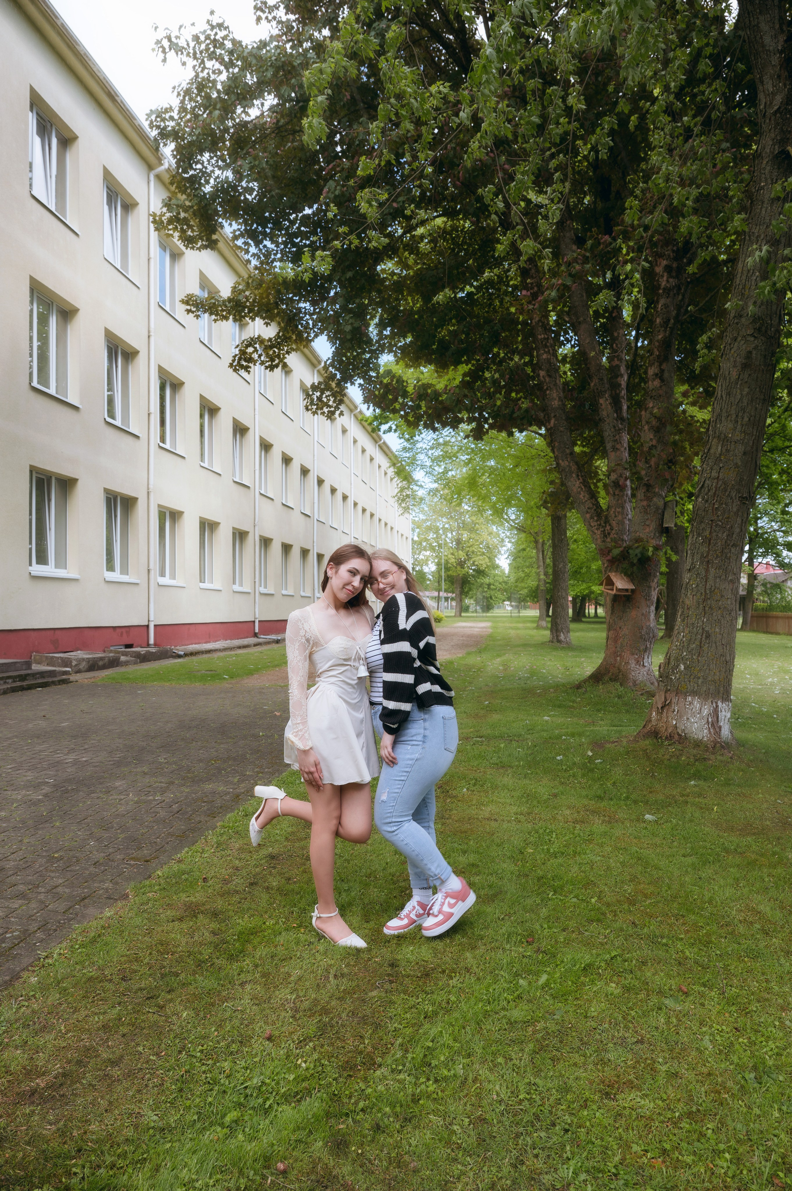 Paskutinis skambutis Joniškėlyje. Vestuvių fotografė Santa Jonuškė | Šiaulių apskritis, Panevėžio apskritis ir visa Lietuva
