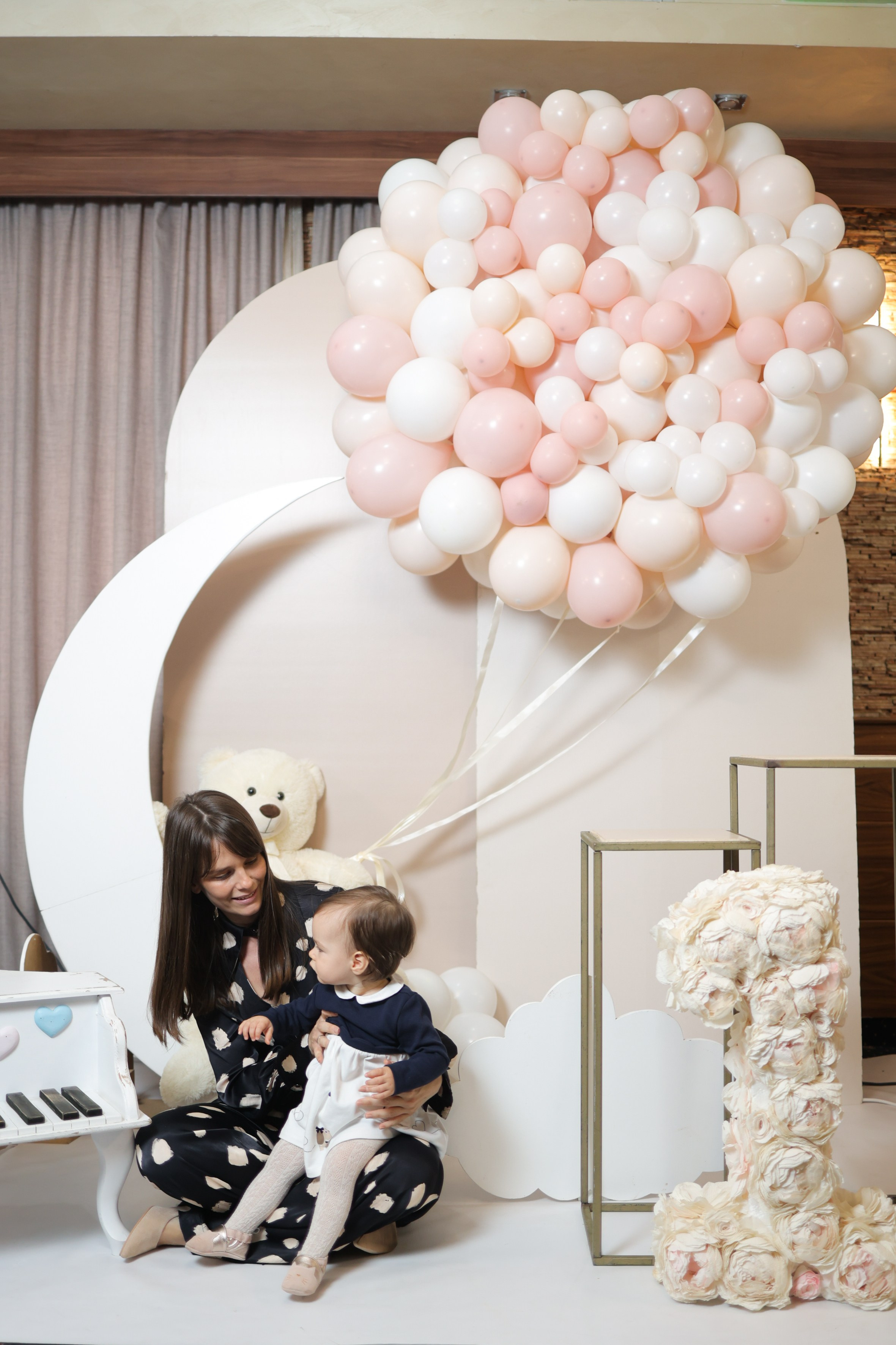 Emili. Vlada toskic wedding and event photographer