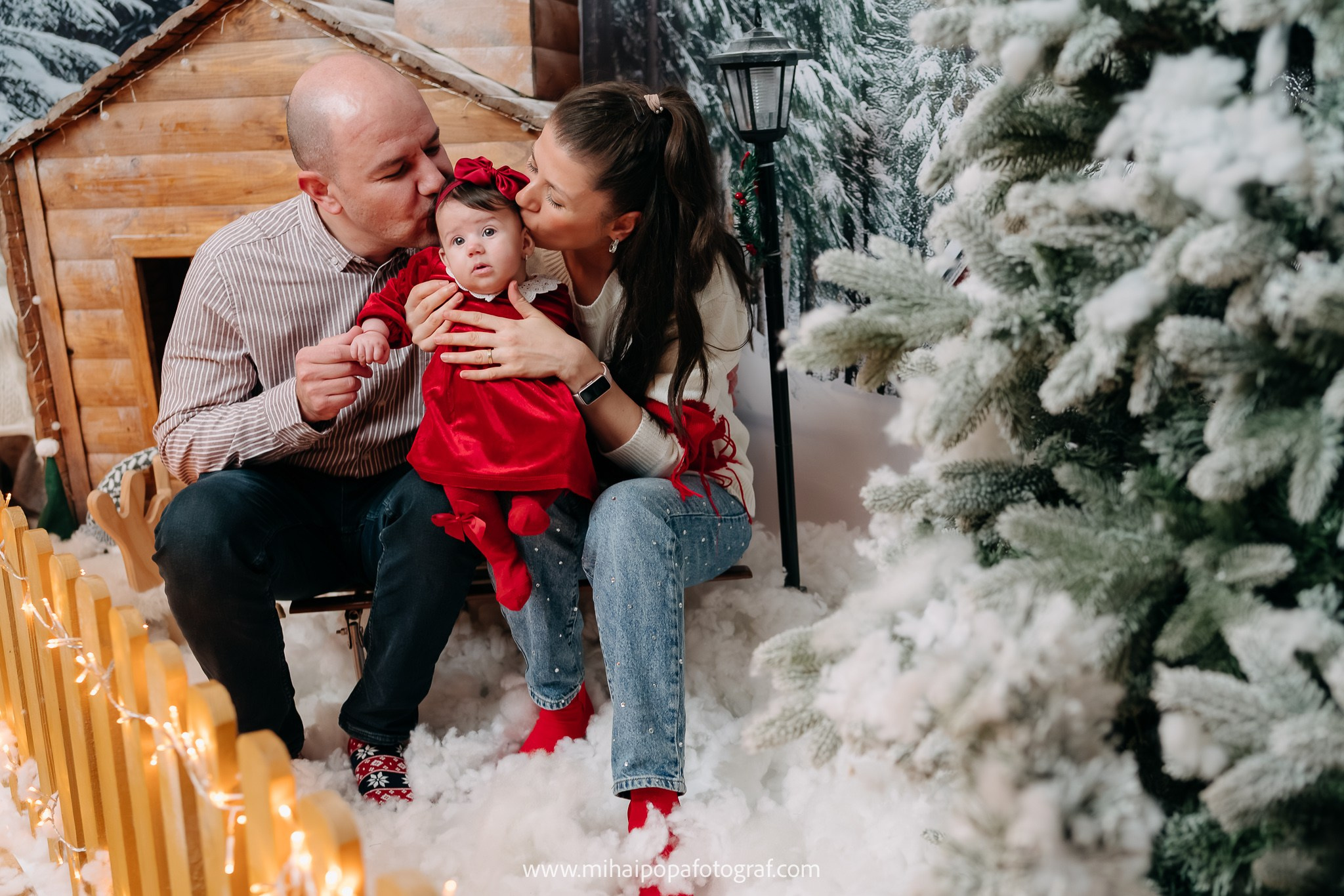 Ședință Foto Crăciun - Sara. Fotograf Nuntă & Botez București - Mihai Popa | Dincolo de oameni, imortalizez emoții!