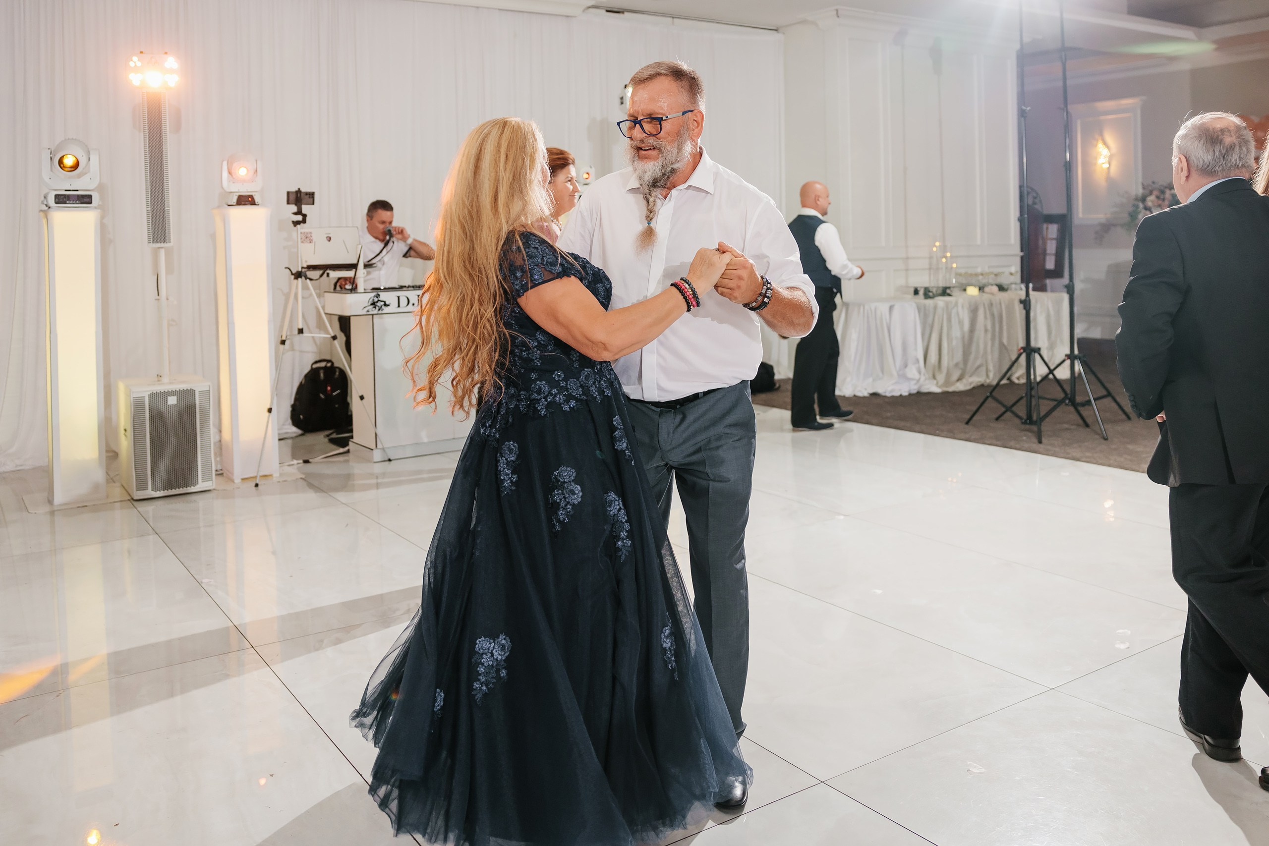 31.08.2024 Wedding. Wedding family event photographer in Chicago Nick Yushevich