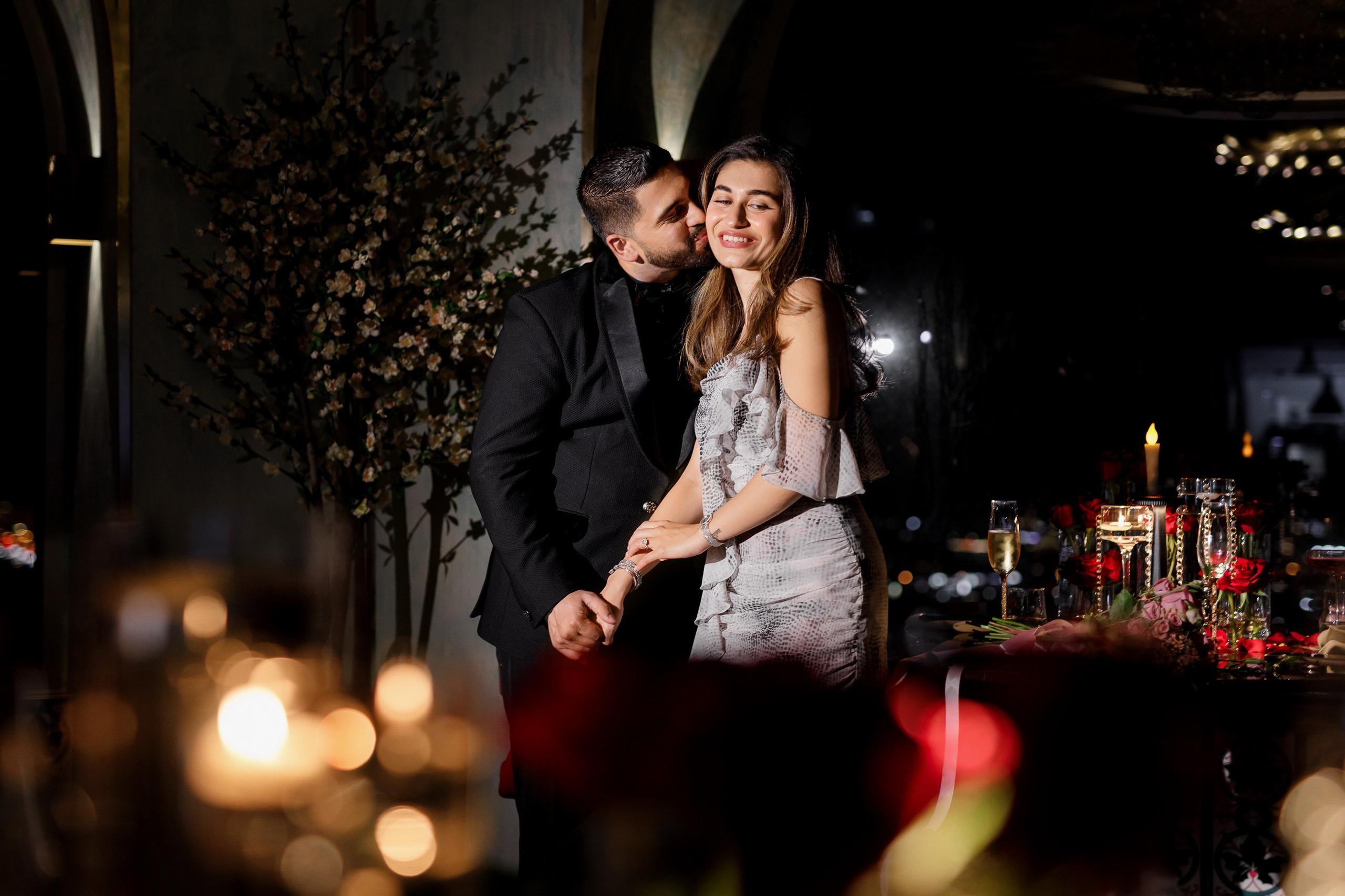 Restraunt proposal P&N. Photographer Anna Curly | Weddings and Events in Dubai
