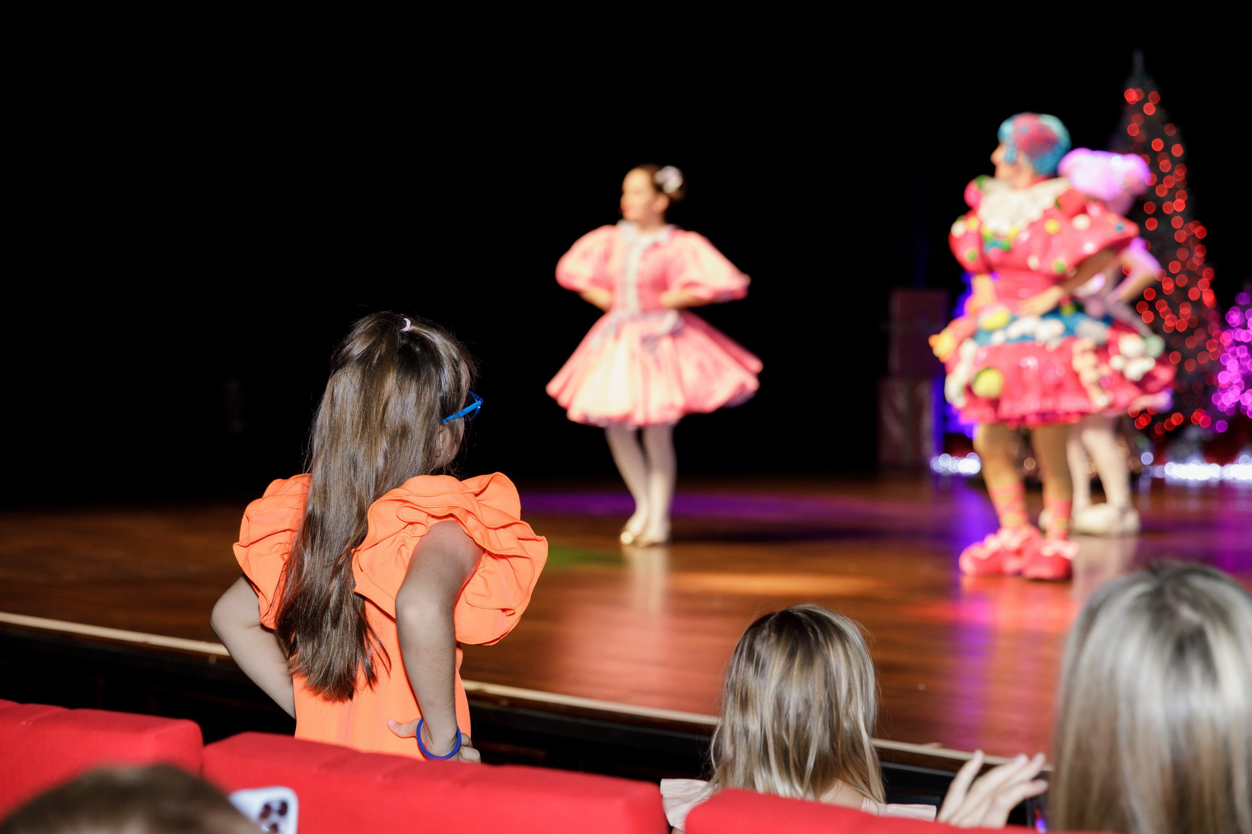 Новогодняя сказка для журнала Русские Эмираты, Дубай 2024. Фотограф Анна Кучерявая | Свадьбы и мероприятия в Дубае