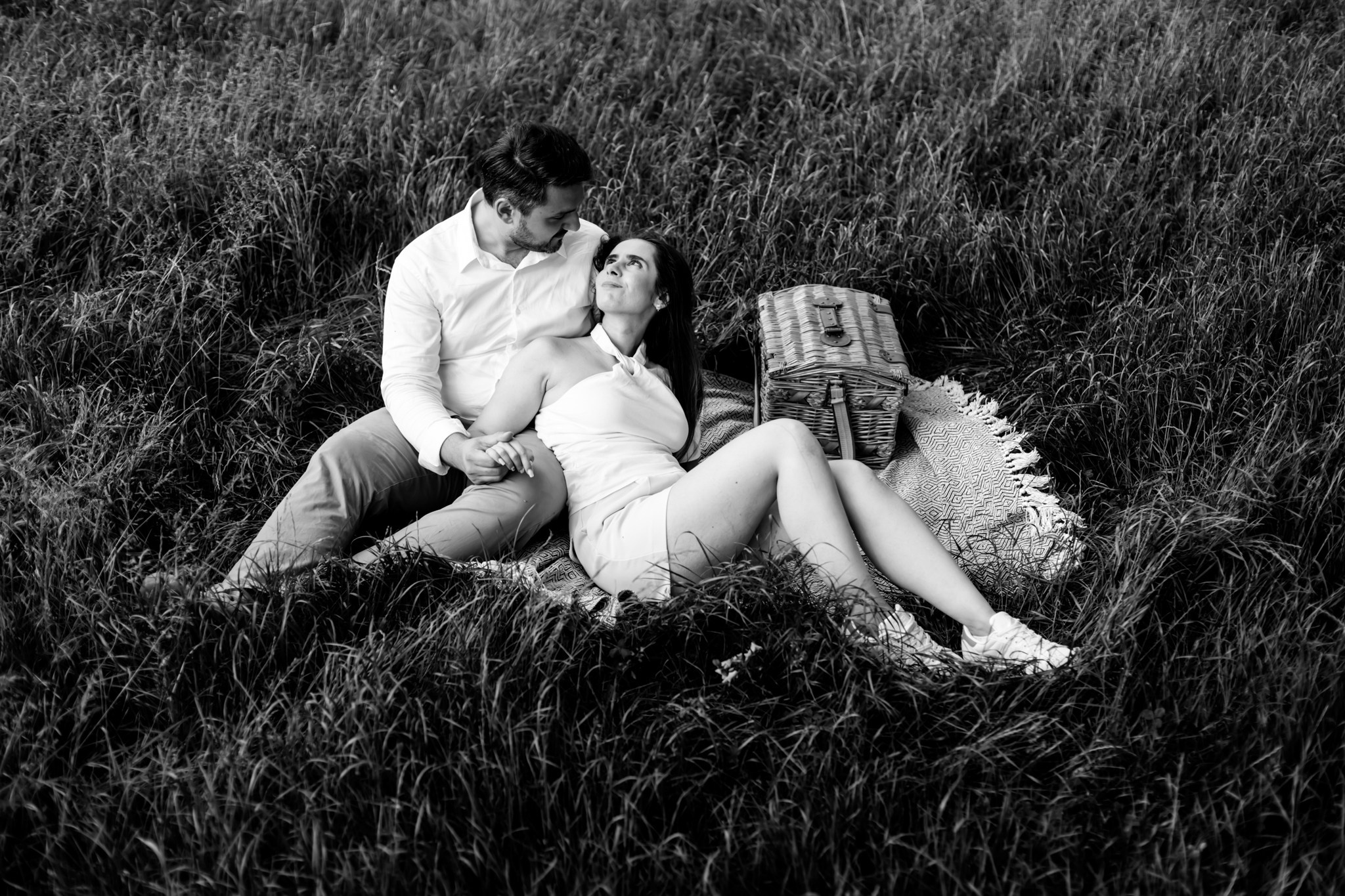 Elena & Bogdan - Save The Date - Pitești. Fotograf Profesionist Pitesti-Bucuresti| Mircea Seinea