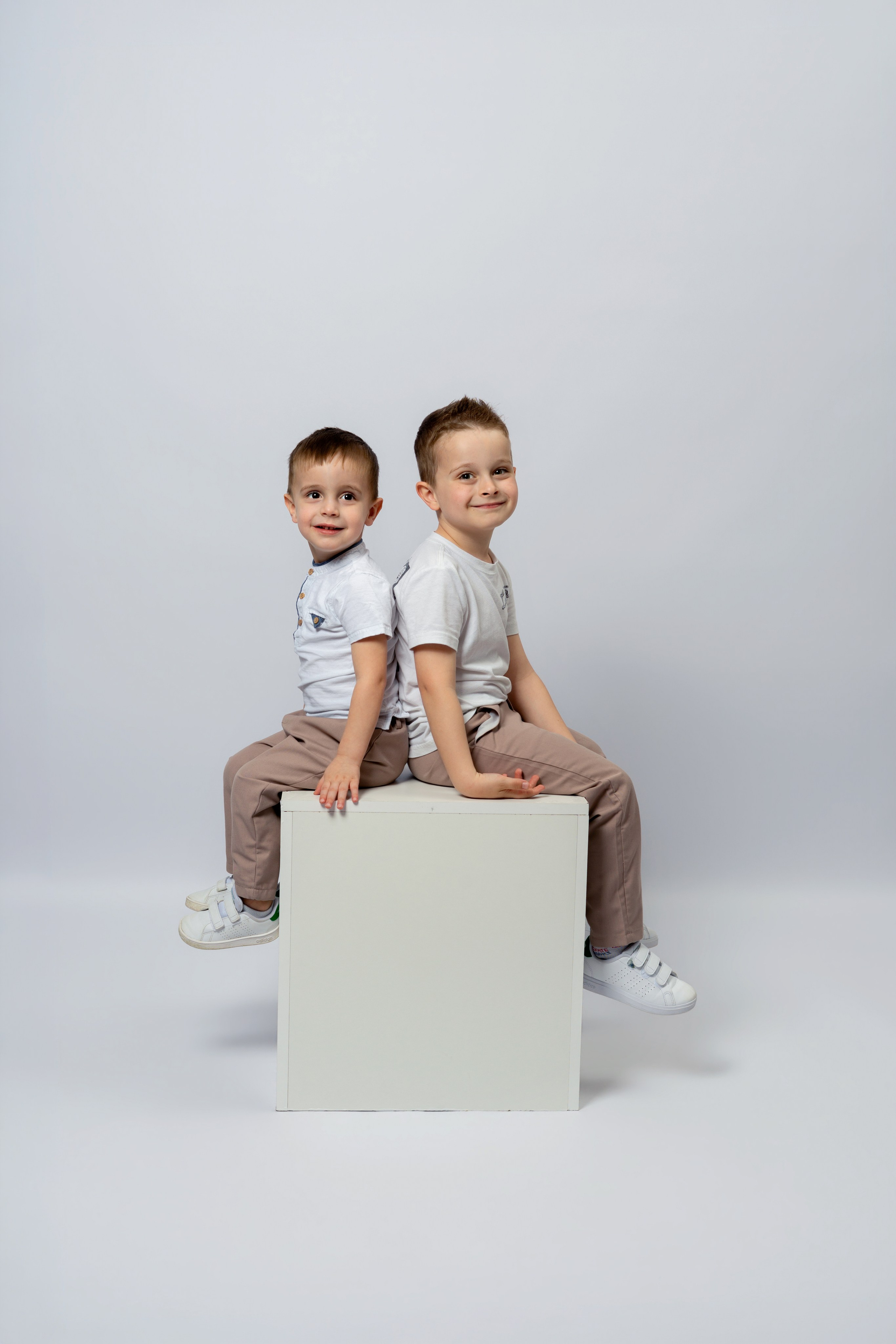 MELODY & Co. Petit trésor photos de famille, grossesse et nouveau-né à Roanne