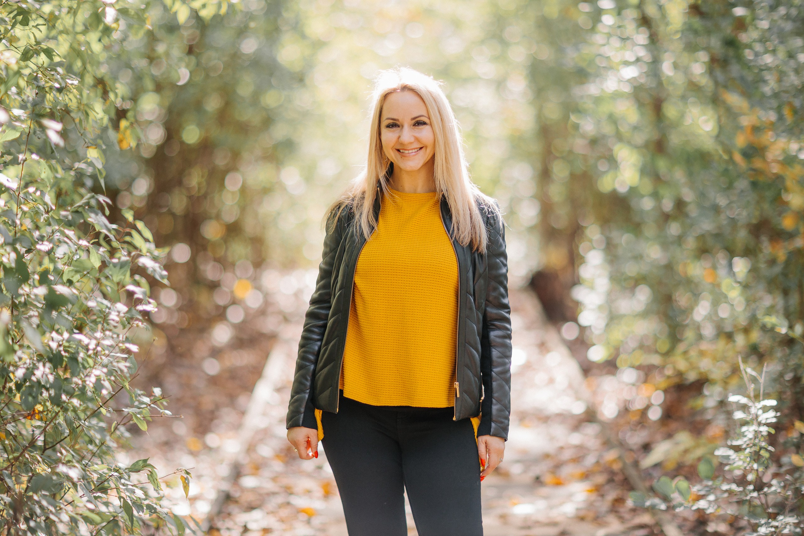 10.21.23 Family Photoshoot. Wedding family event photographer in Chicago Nick Yushevich