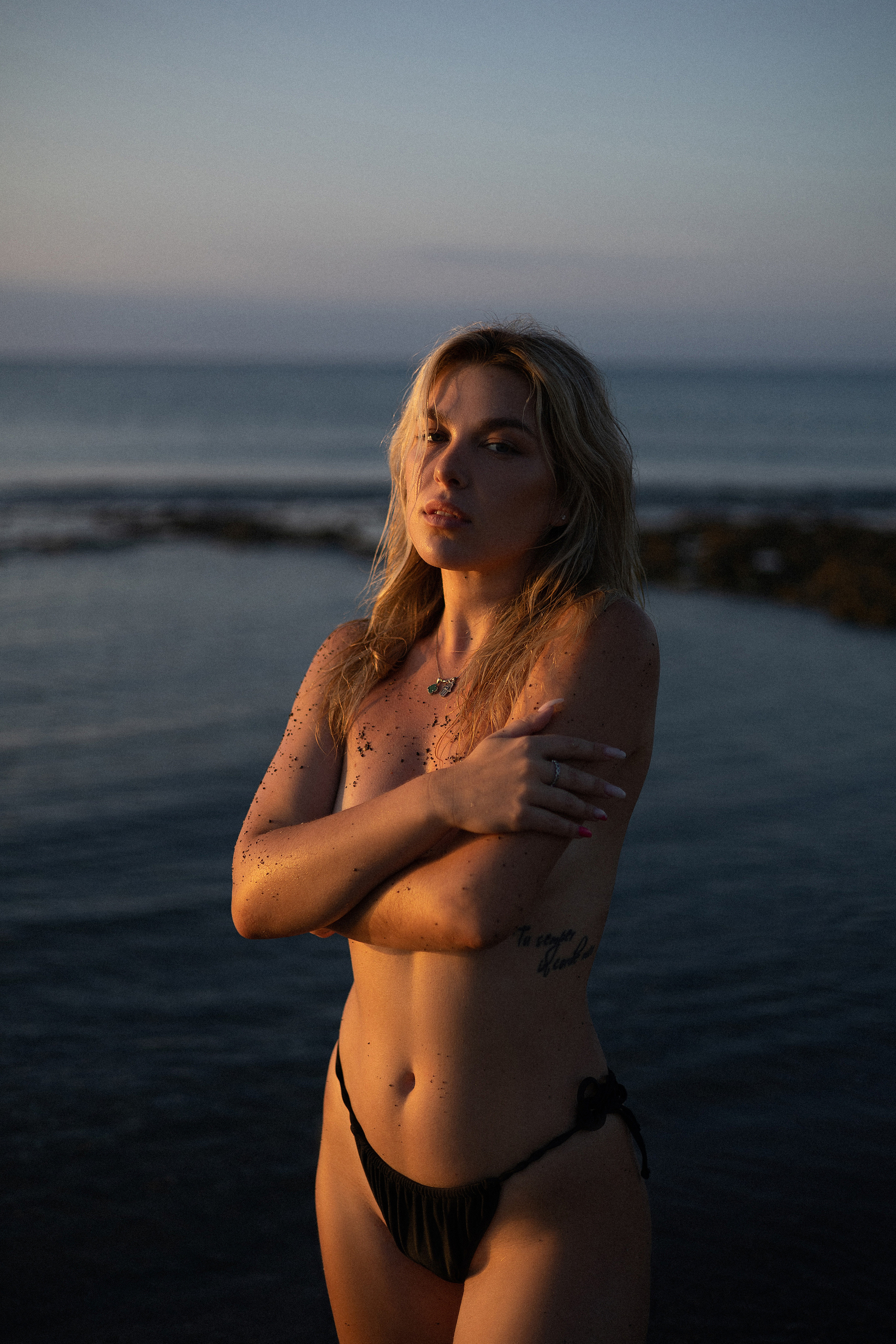 Golden Hour — Beach Portraits at Sunset | Confident, Warm & Cinematic. Kristina Kozheltsova- Soulful Portrait&Lifestyle&Love Story Photographer in Leipzig, Germany