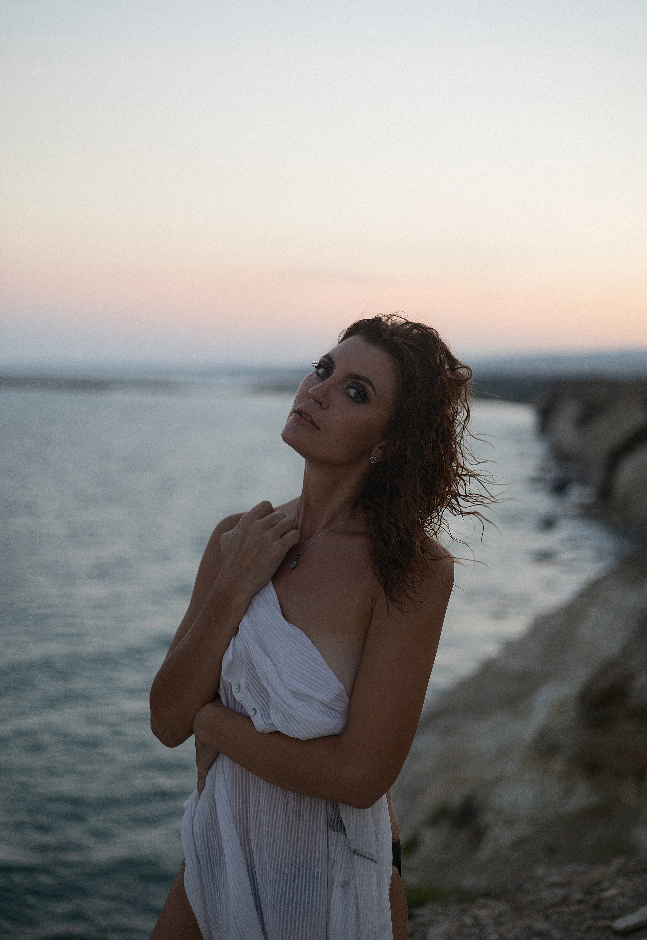 Sea Breeze — Portraits by the Ocean | Natural, Cinematic & Timeless. Kristina Kozheltsova- Soulful Portrait&Lifestyle&Love Story Photographer in Leipzig, Germany