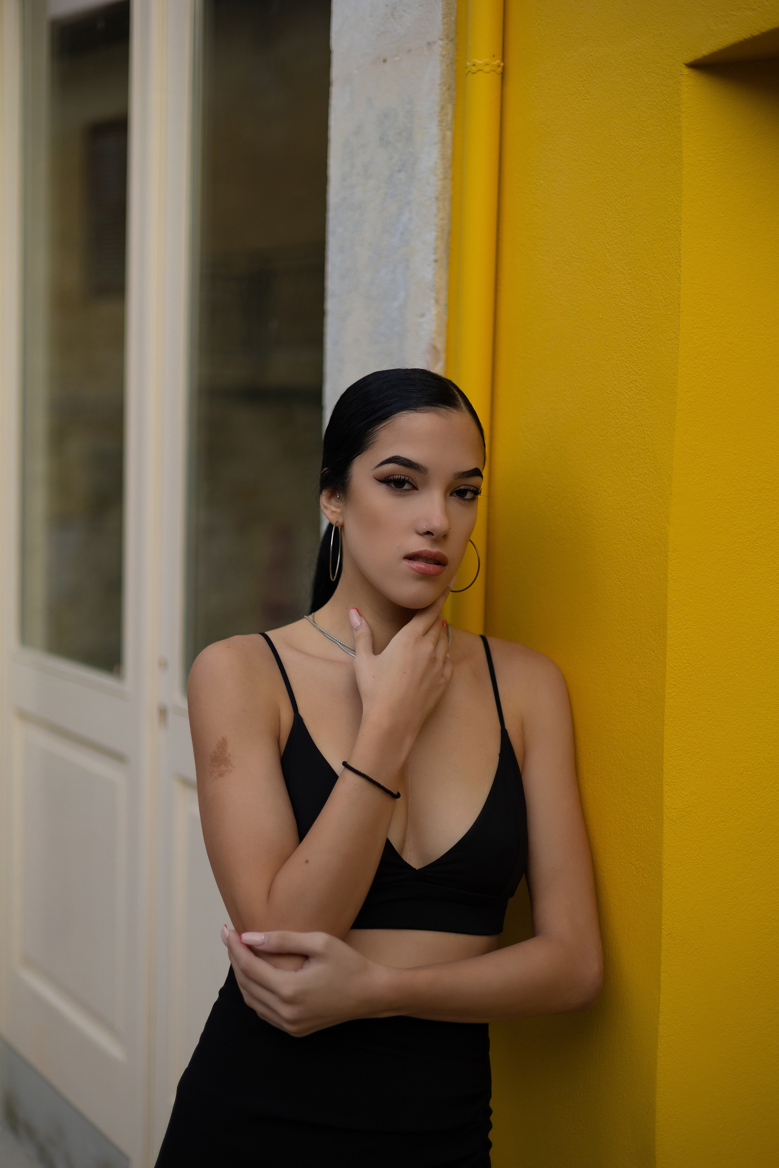 Shadows & Grace — Outdoor Portraits in Natural Light | Elegant, Minimal & Cinematic. Kristina Kozheltsova- Soulful Portrait&Lifestyle&Love Story Photographer in Leipzig, Germany