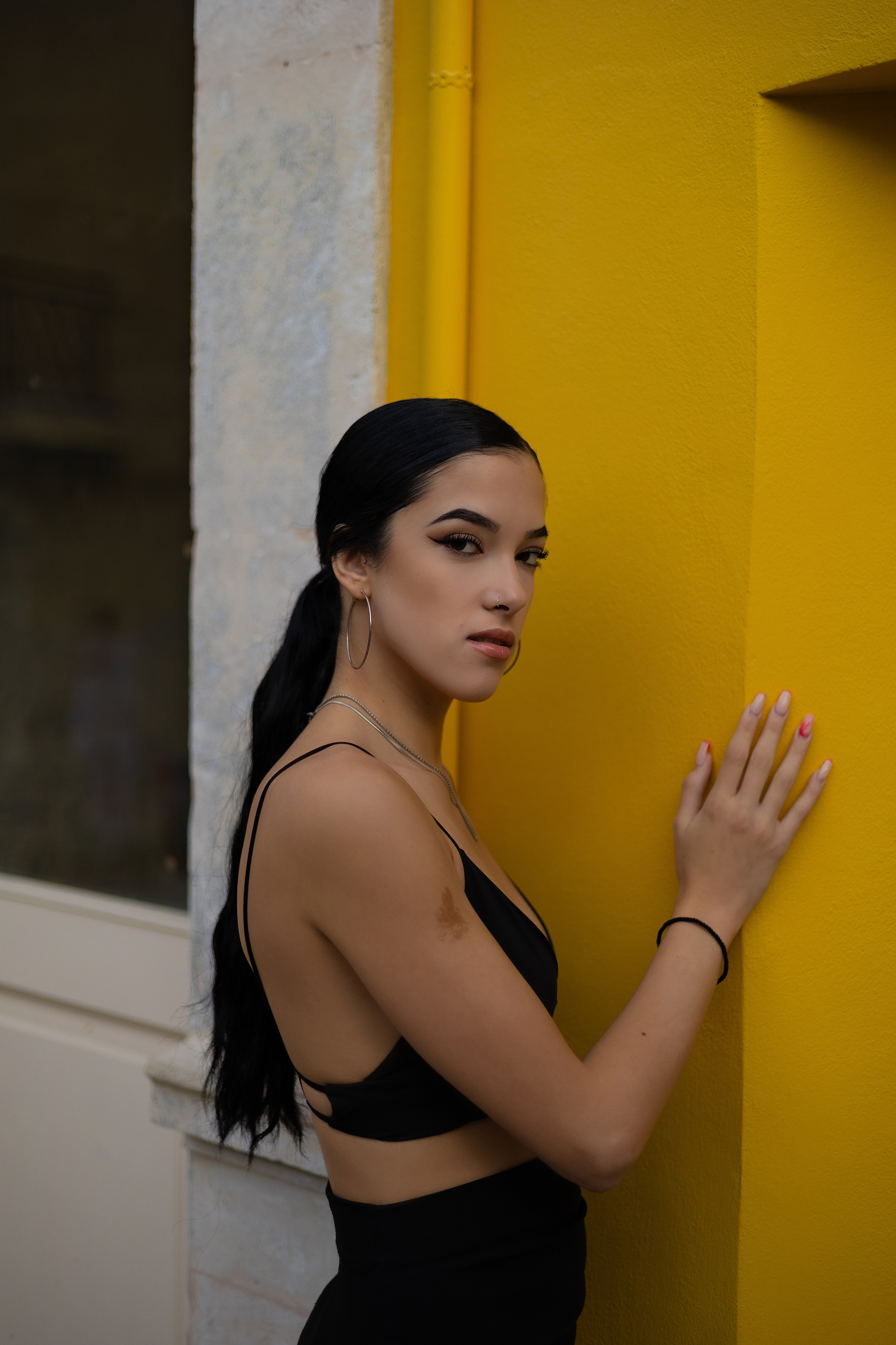 Shadows & Grace — Outdoor Portraits in Natural Light | Elegant, Minimal & Cinematic. Kristina Kozheltsova- Soulful Portrait&Lifestyle&Love Story Photographer in Leipzig, Germany