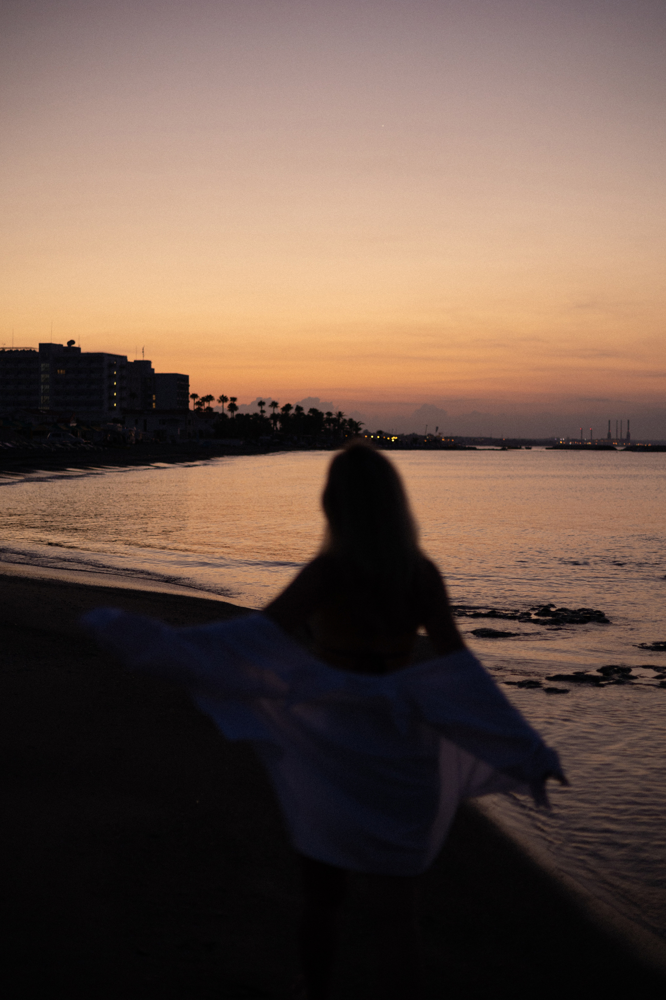 Golden Hour — Beach Portraits at Sunset | Confident, Warm & Cinematic. Kristina Kozheltsova- Soulful Portrait&Lifestyle&Love Story Photographer in Leipzig, Germany