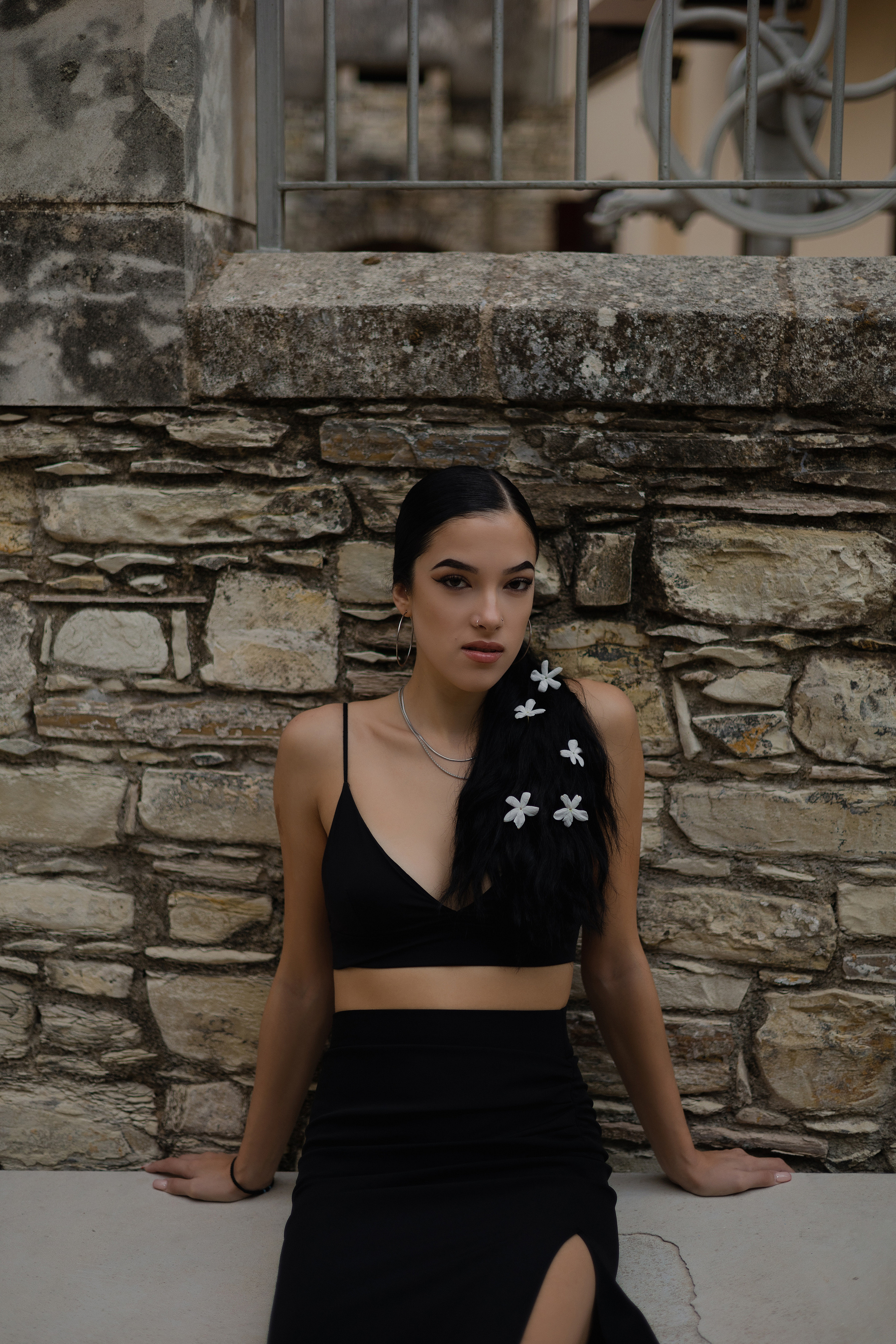 Shadows & Grace — Outdoor Portraits in Natural Light | Elegant, Minimal & Cinematic. Kristina Kozheltsova- Soulful Portrait&Lifestyle&Love Story Photographer in Leipzig, Germany