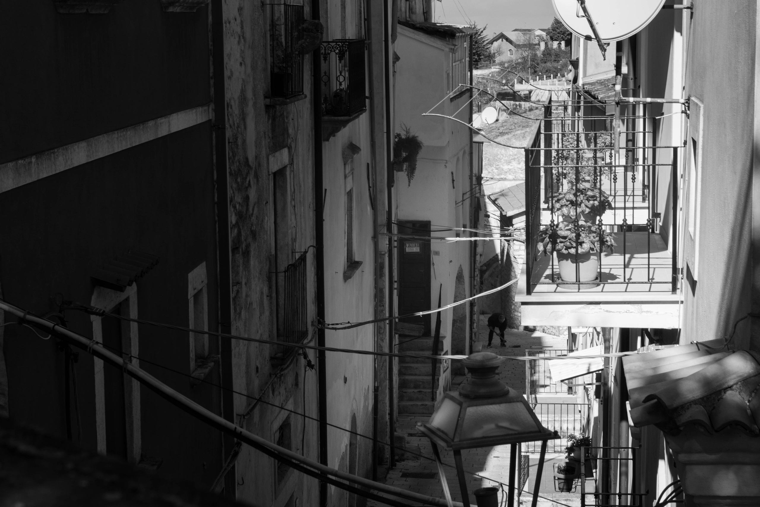 Street. Portrait and Street photographer in Vilnius Edgar Shaipunas
